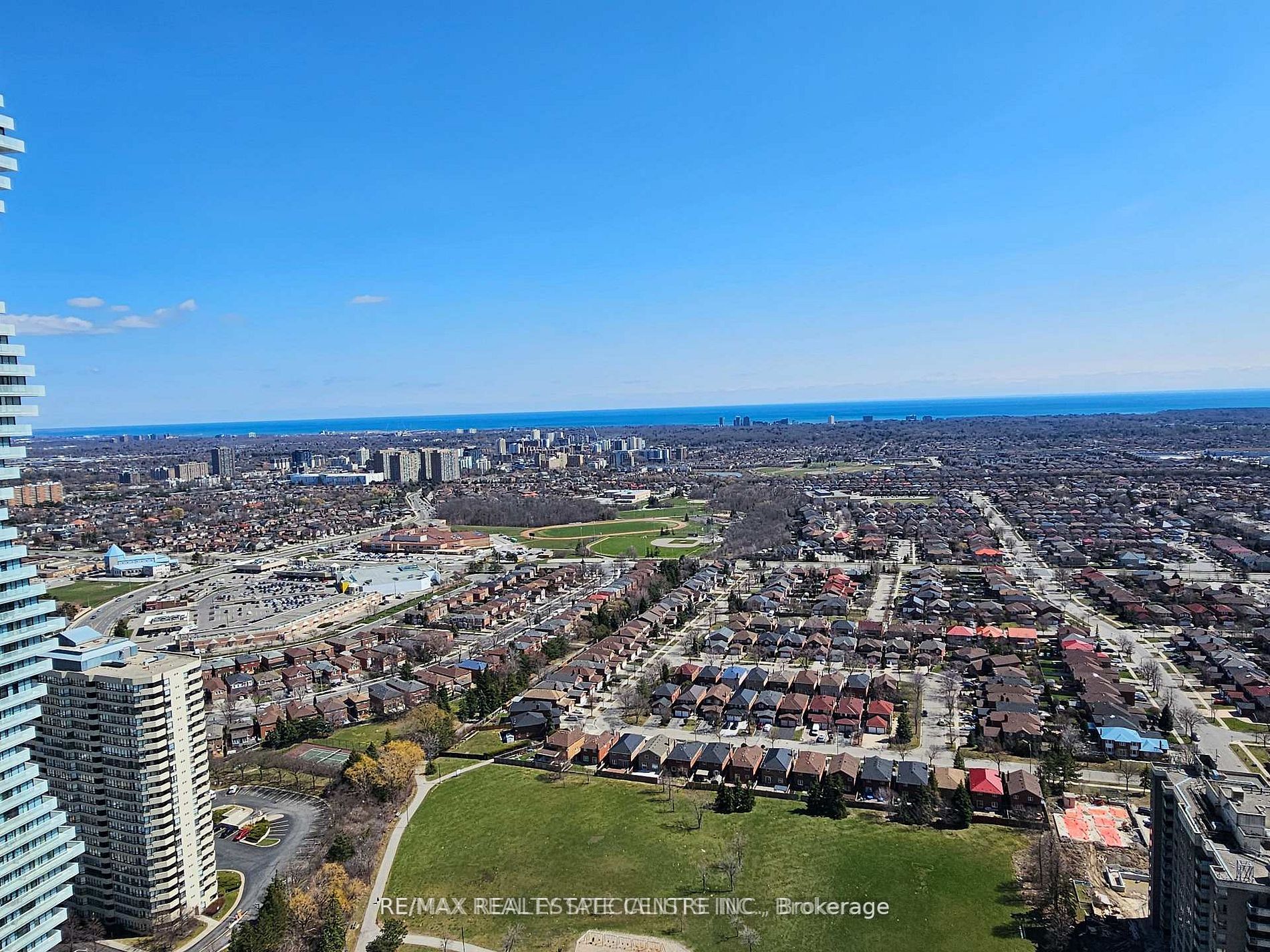 448 Burnhamthorpe Road W 6608, Mississauga, ON L5B 0R4 photo 5