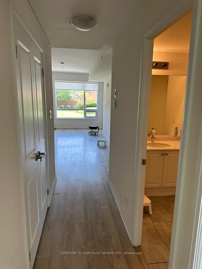 680 Atwater Avenue 22, Mississauga, ON L5G 0B6 photo 3