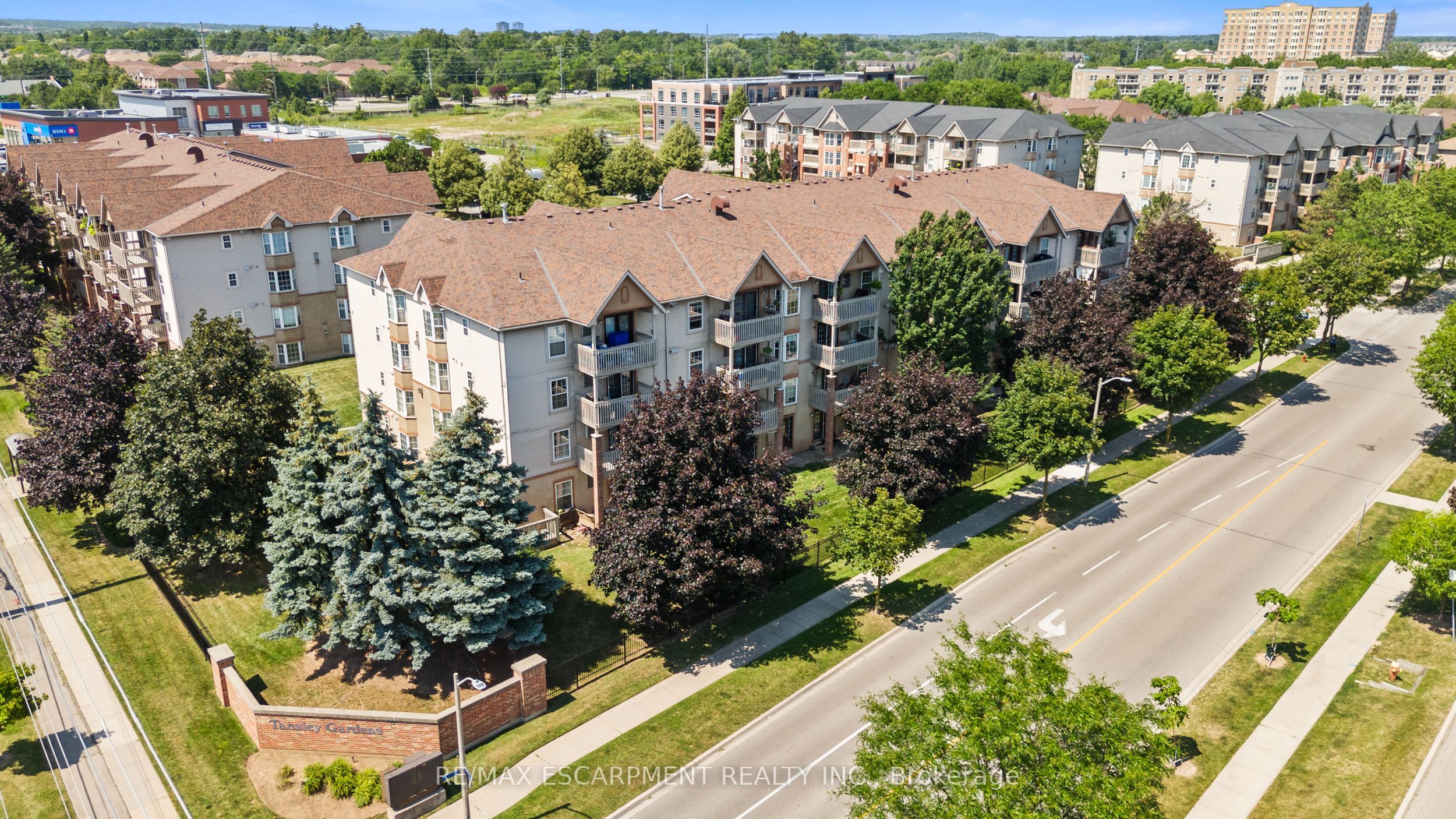 4005 KILMER Drive 202, Burlington, ON L7M 4M2