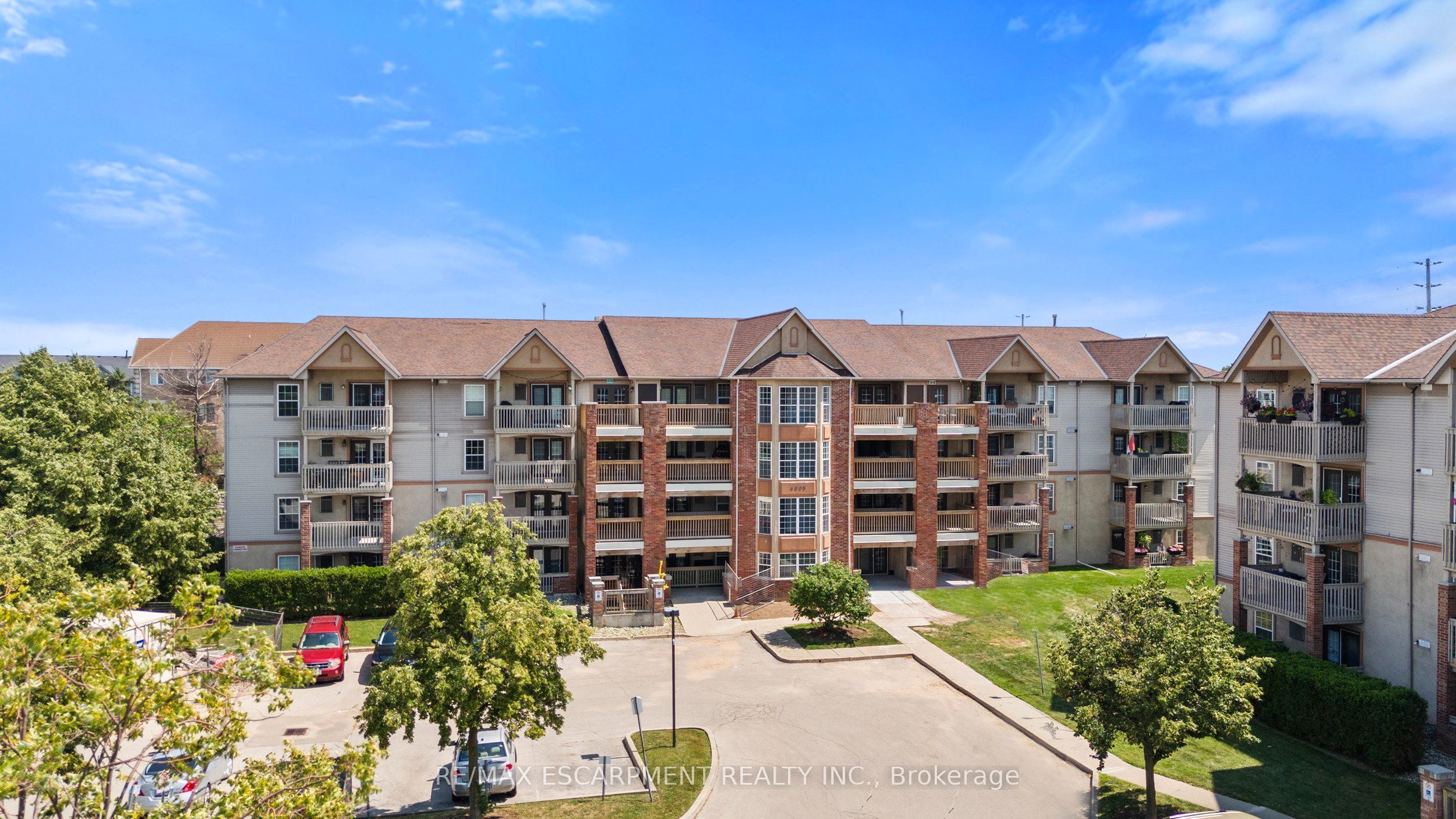 4005 KILMER Drive 202, Burlington, ON L7M 4M2 photo 3