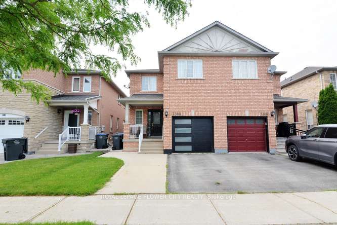 3388 Crimson King Circle, Mississauga, ON L5N 8N1 photo 2