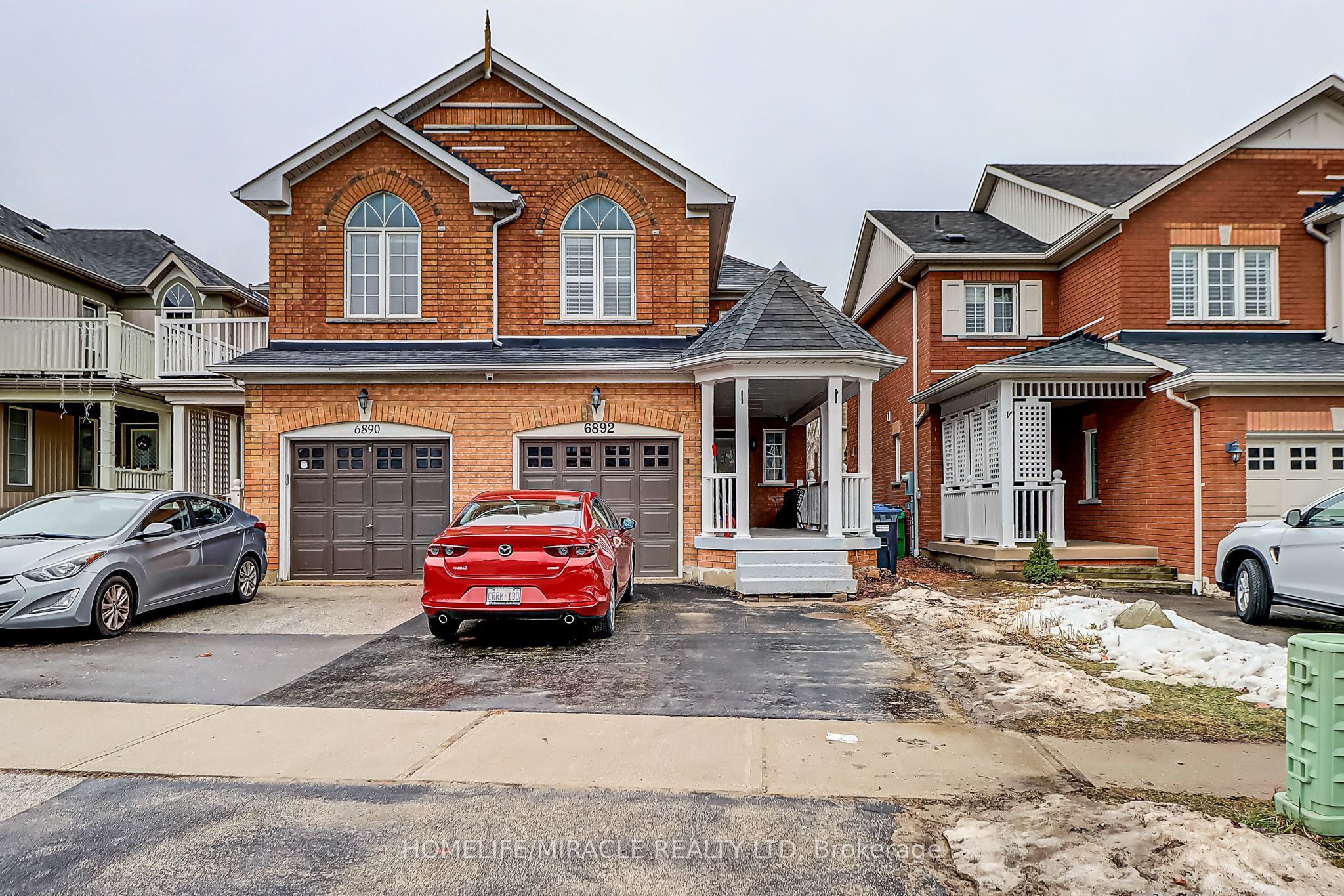 6892 Postmaster Ridge, Mississauga, ON L5W 1C5