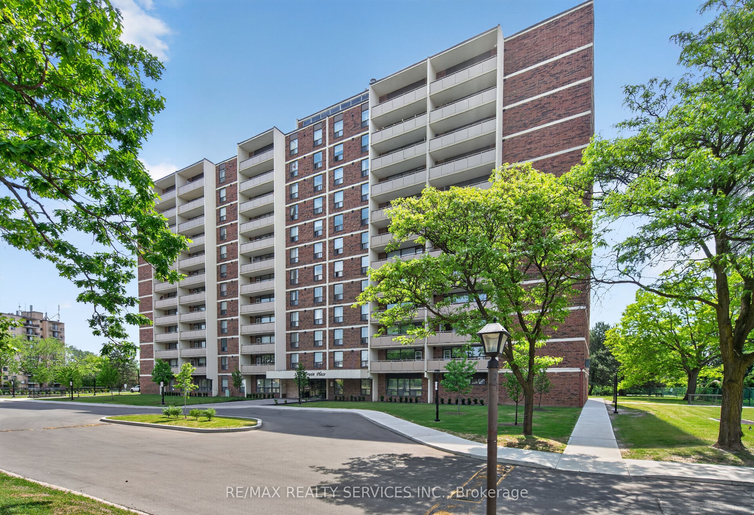 3120 Kirwin Avenue 210, Mississauga, ON L5A 3R2 photo 5