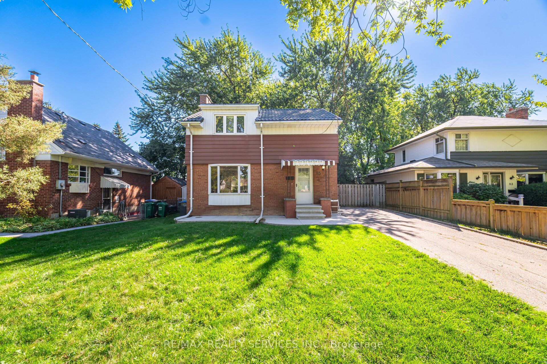 85 Eldomar Avenue, Brampton, ON L6W 1P9 photo 2
