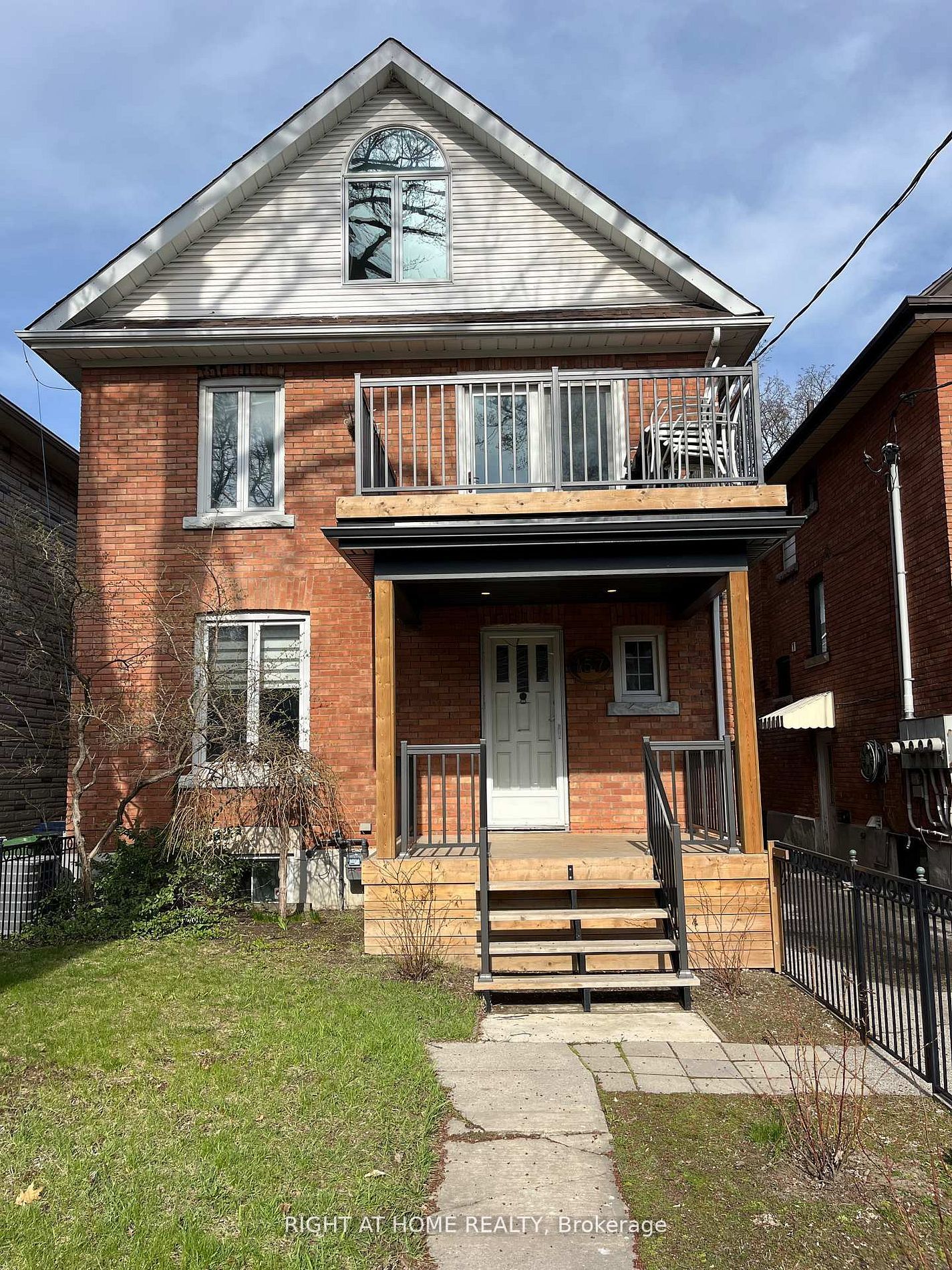 157 Medland Street, Toronto, ON M6P 2N4 photo 3