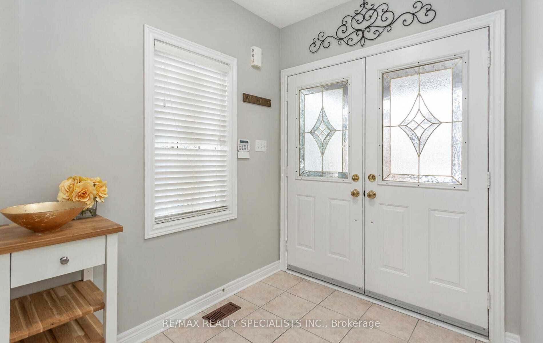 3137 Bentley Drive, Mississauga, ON L5M 6V8 photo 5