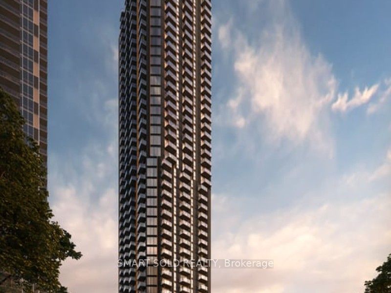 5251 Dundas Street W 906, Toronto, ON M9B 1B1