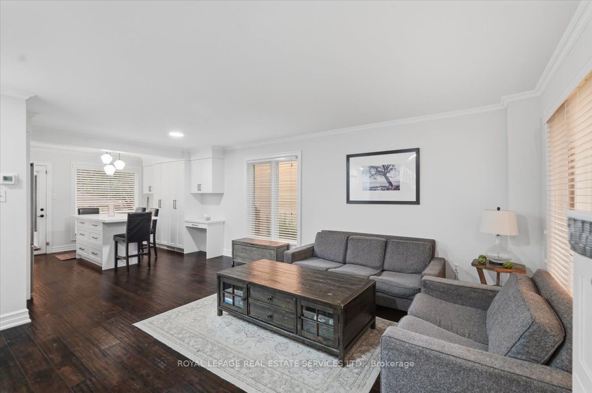 5185 Bunton Crescent, Burlington, ON L7L 6J3 photo 3