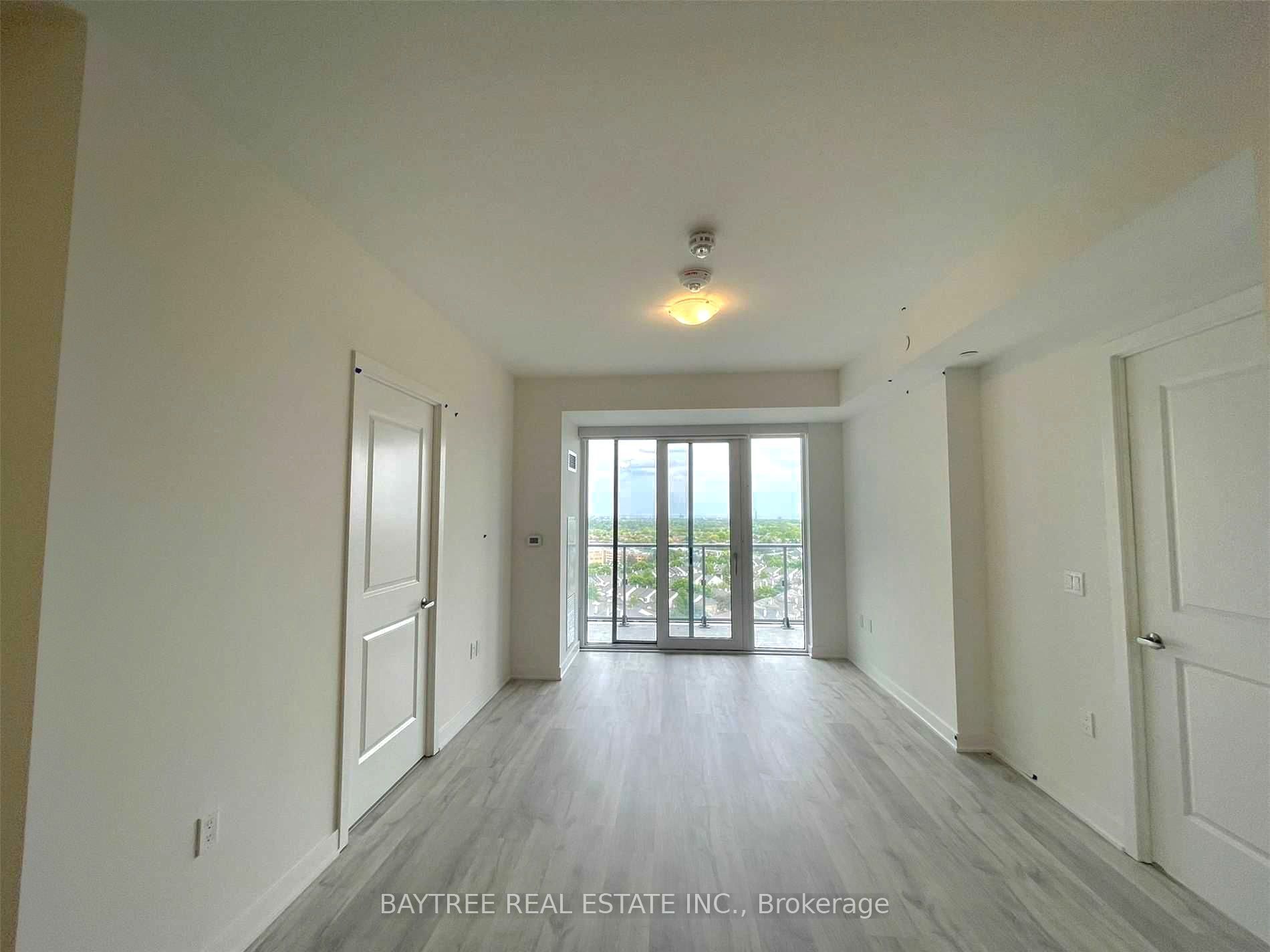 4655 Metcalfe Avenue 1406, Mississauga, ON L5M 0Z7 photo 2