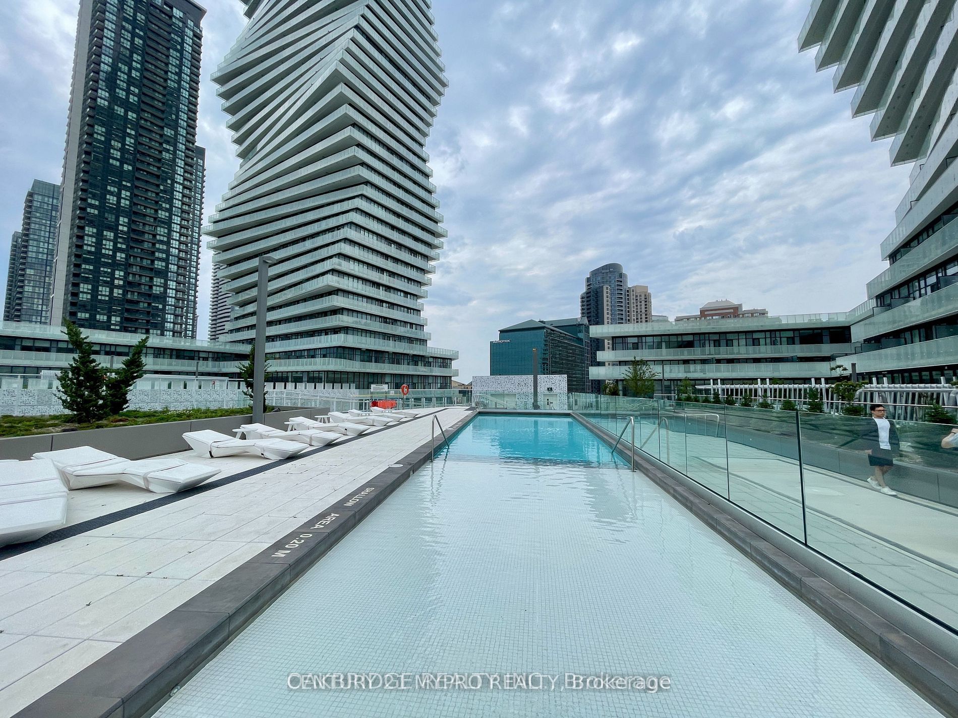 3883 Quartz Road 5112, Mississauga, ON L5B 4M6 photo 2