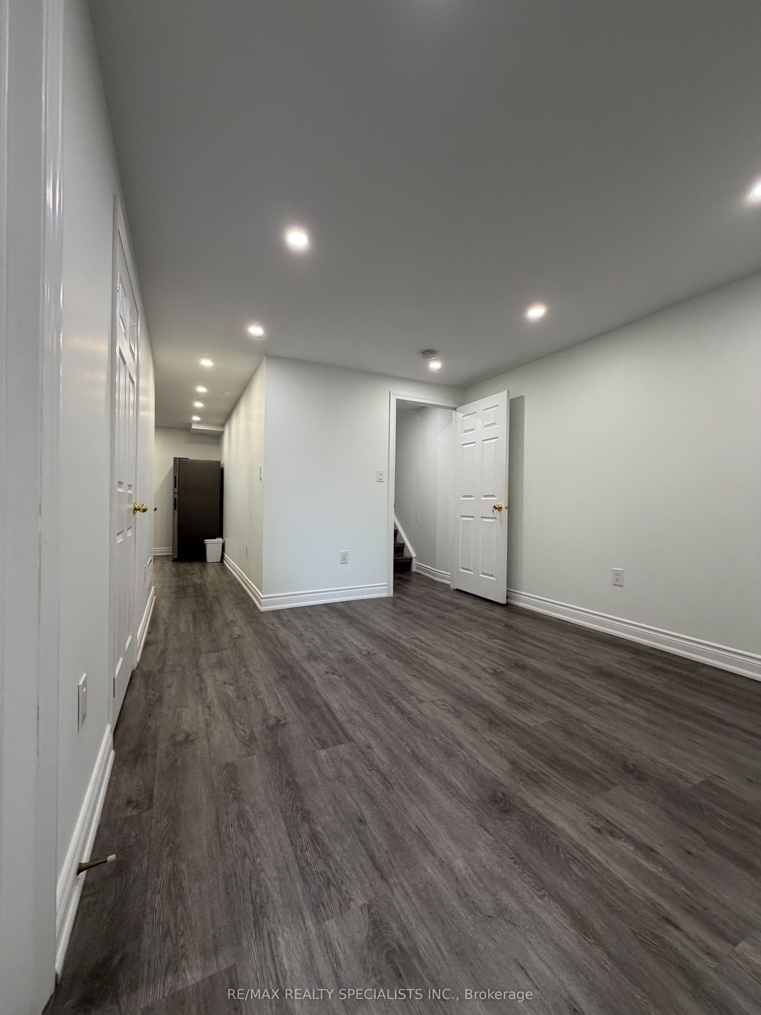 5190 Nestling Grove LOWER, Mississauga, ON L5M 0L2 photo 4