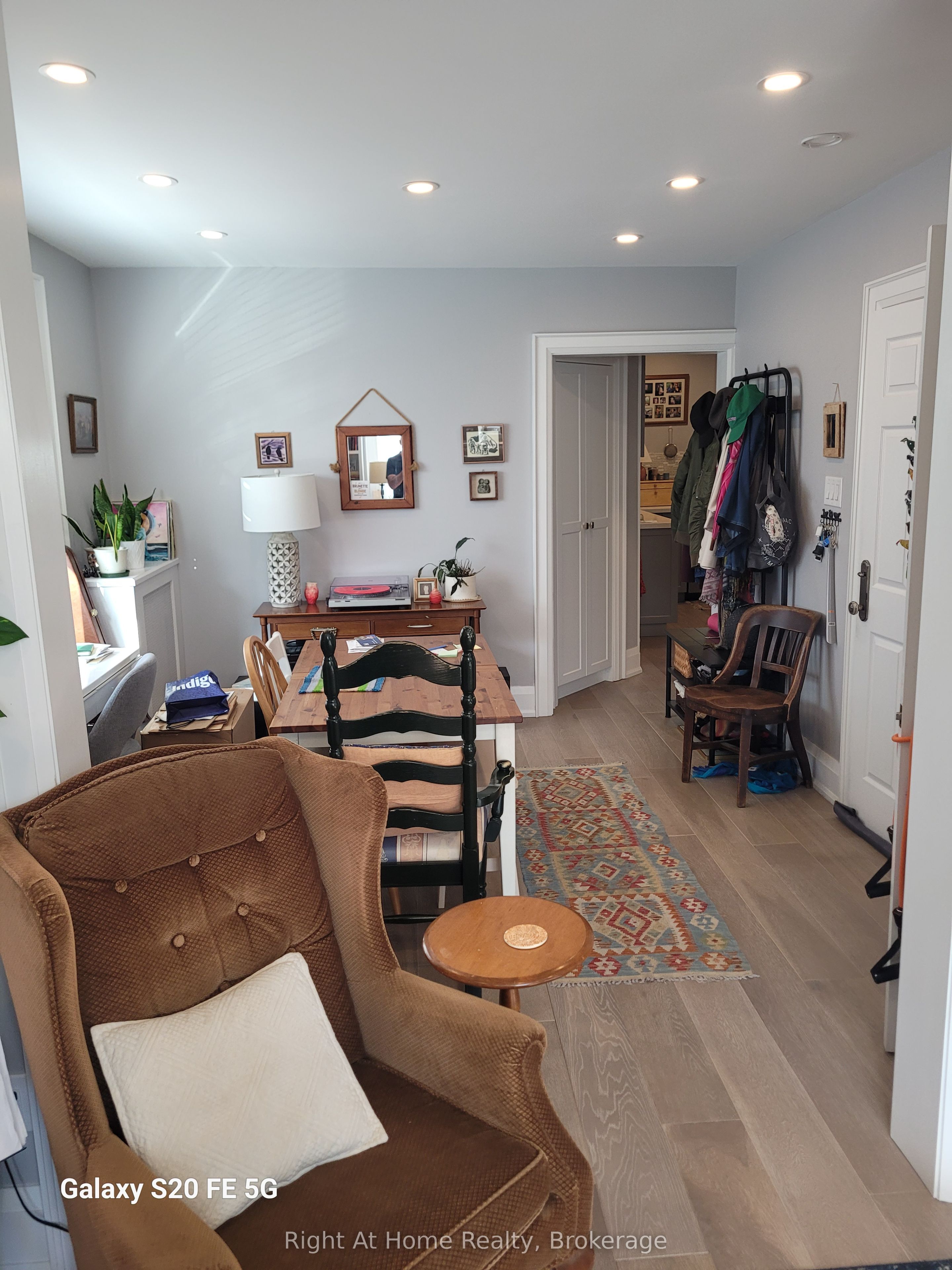 517 Runnymede Street, Toronto, ON M6S 2Z8 photo 4