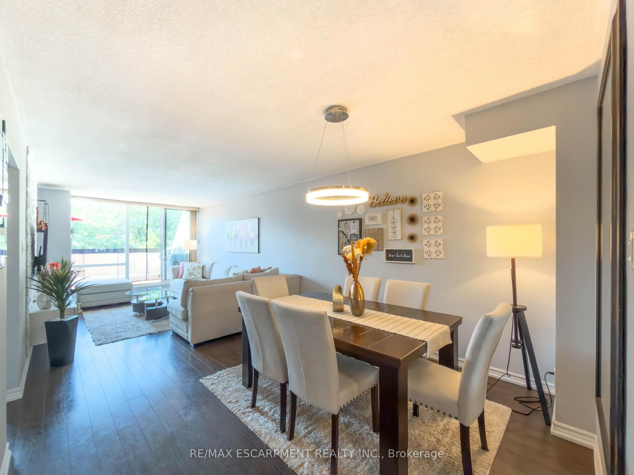 2 Valhalla Inn Road 227, Toronto, ON M9B 6C3 photo 5