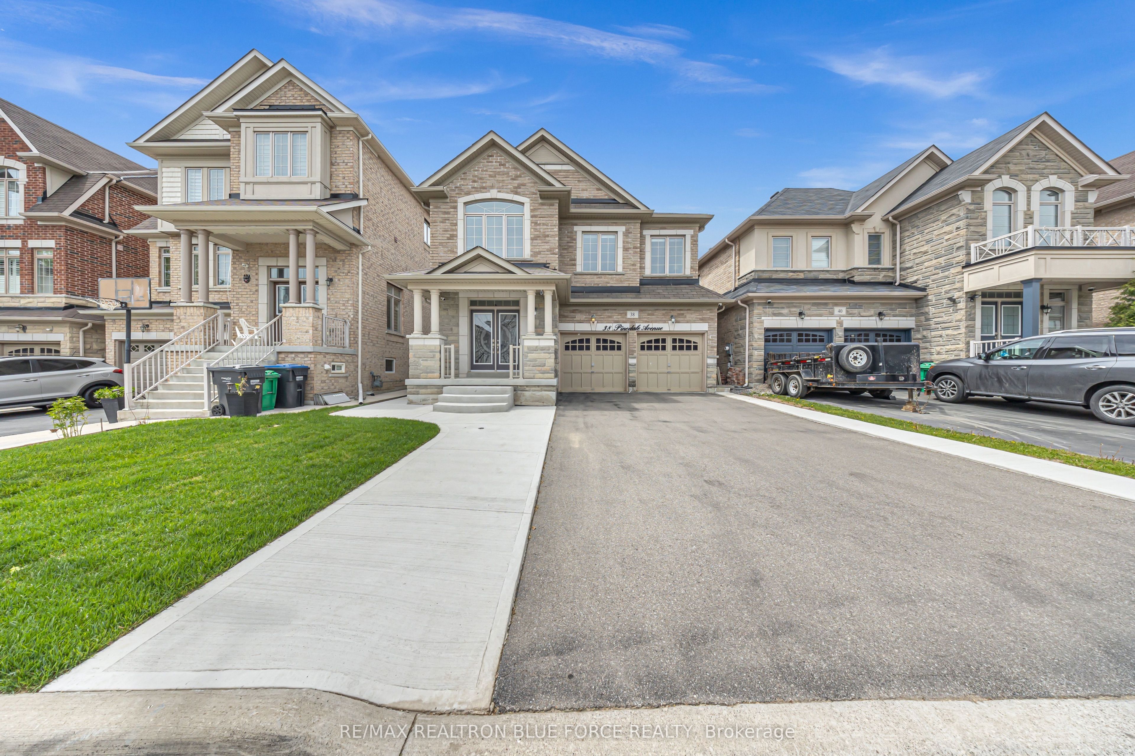 38 Pinedale Avenue, Caledon, ON L7C 3Z6 photo 2