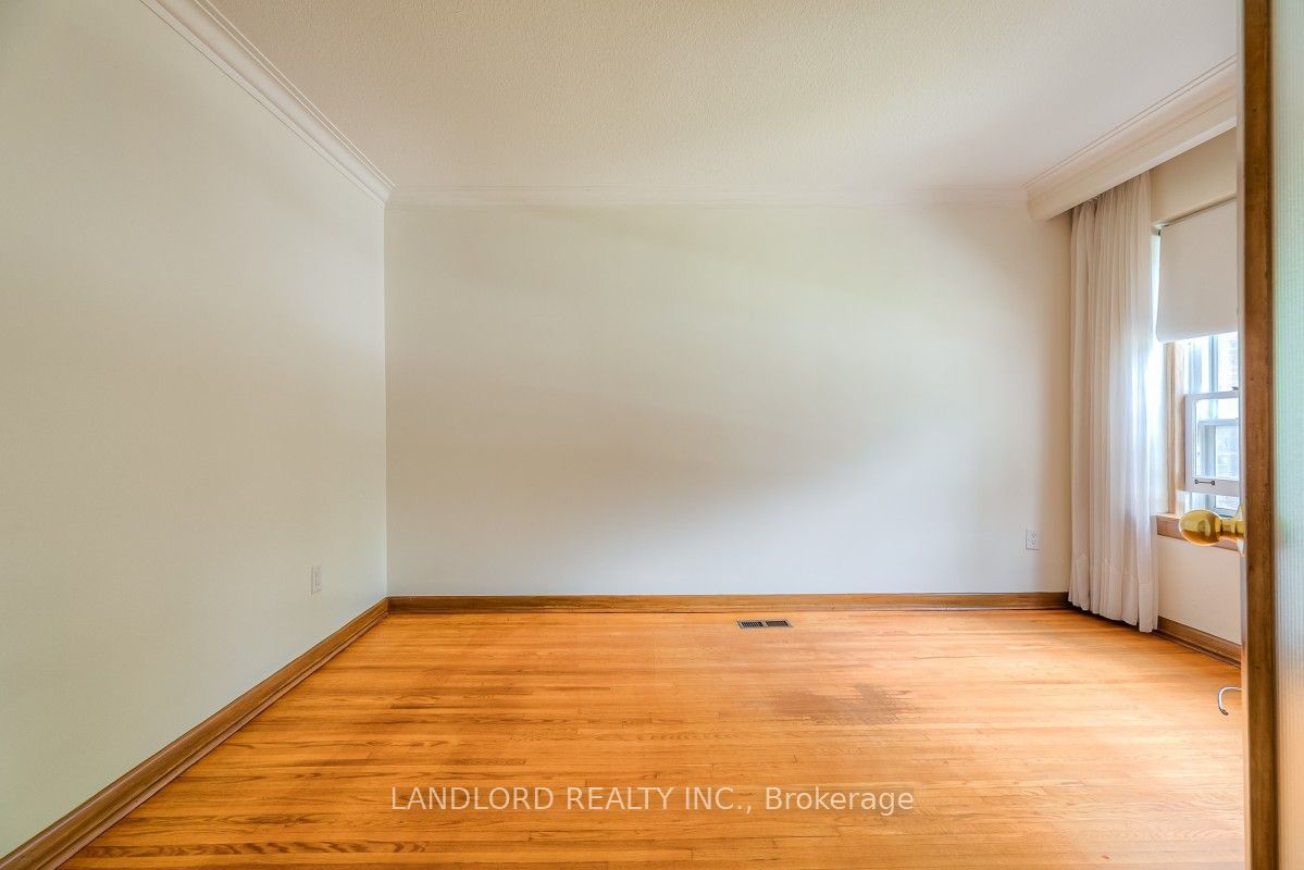85 Greenlaw Avenue, Toronto, ON M6H 3V8 photo 4