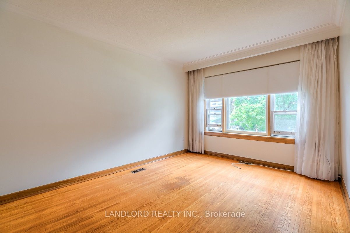 85 Greenlaw Avenue, Toronto, ON M6H 3V8 photo 5