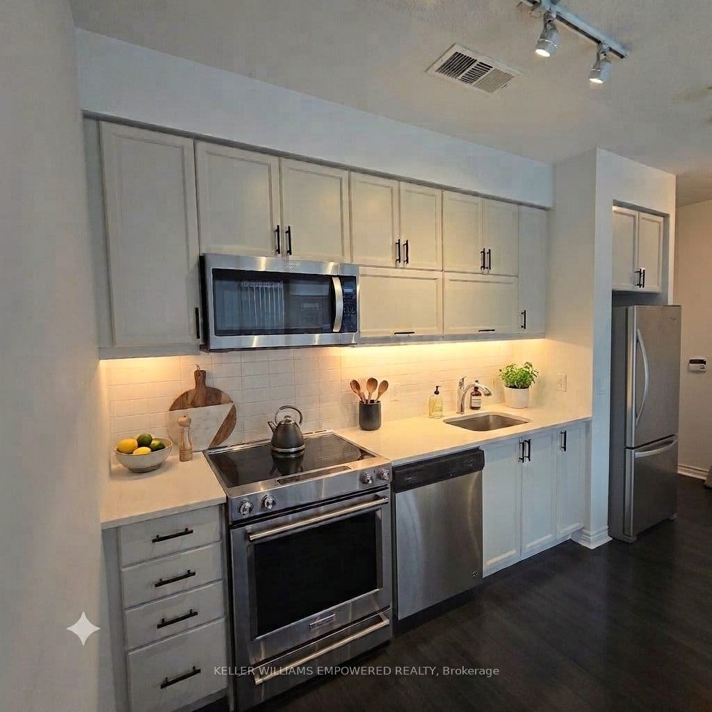 39 Annie Craig Drive 406, Toronto, ON M8V 0H1 photo 3