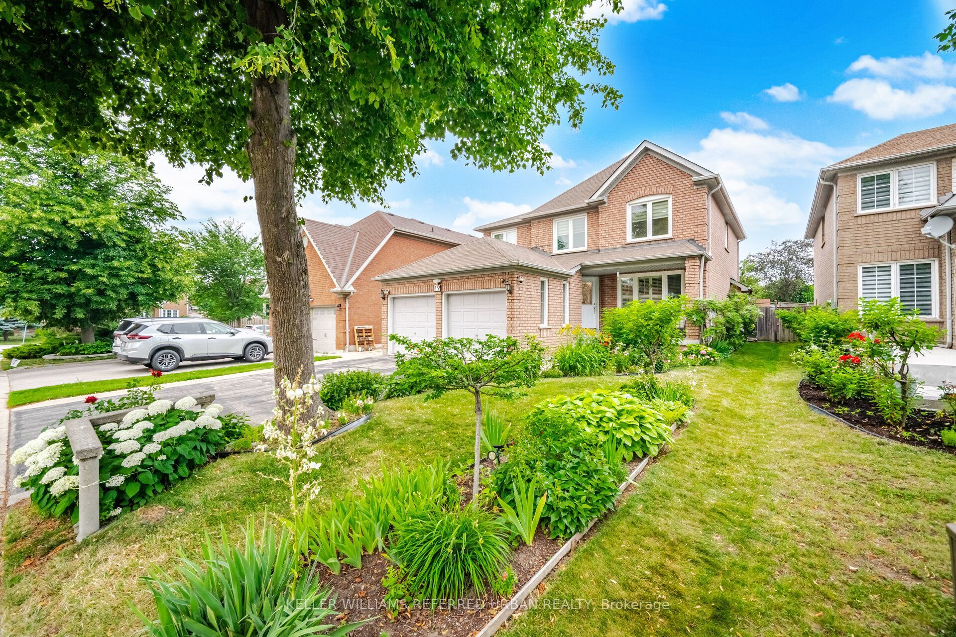 19 Softneedle Avenue, Brampton, ON L6R 1K8 photo 2