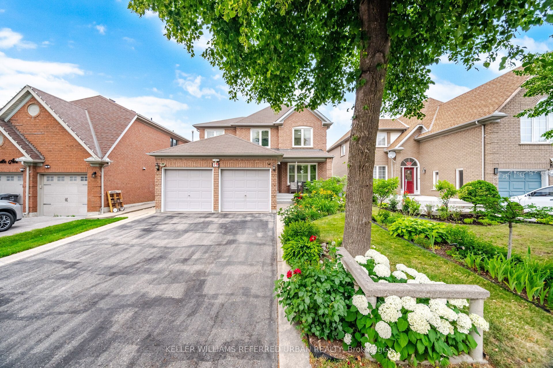 19 Softneedle Avenue, Brampton, ON L6R 1K8 photo 3