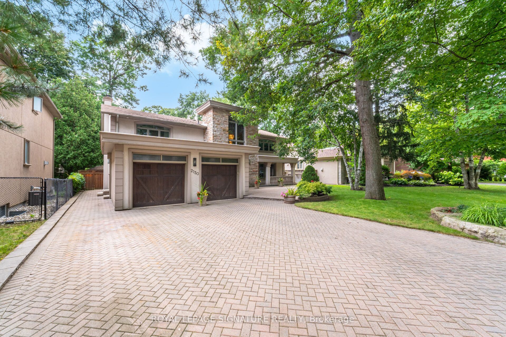 2130 Autumn Breeze Drive N, Mississauga, ON L5B 1R4 photo 2