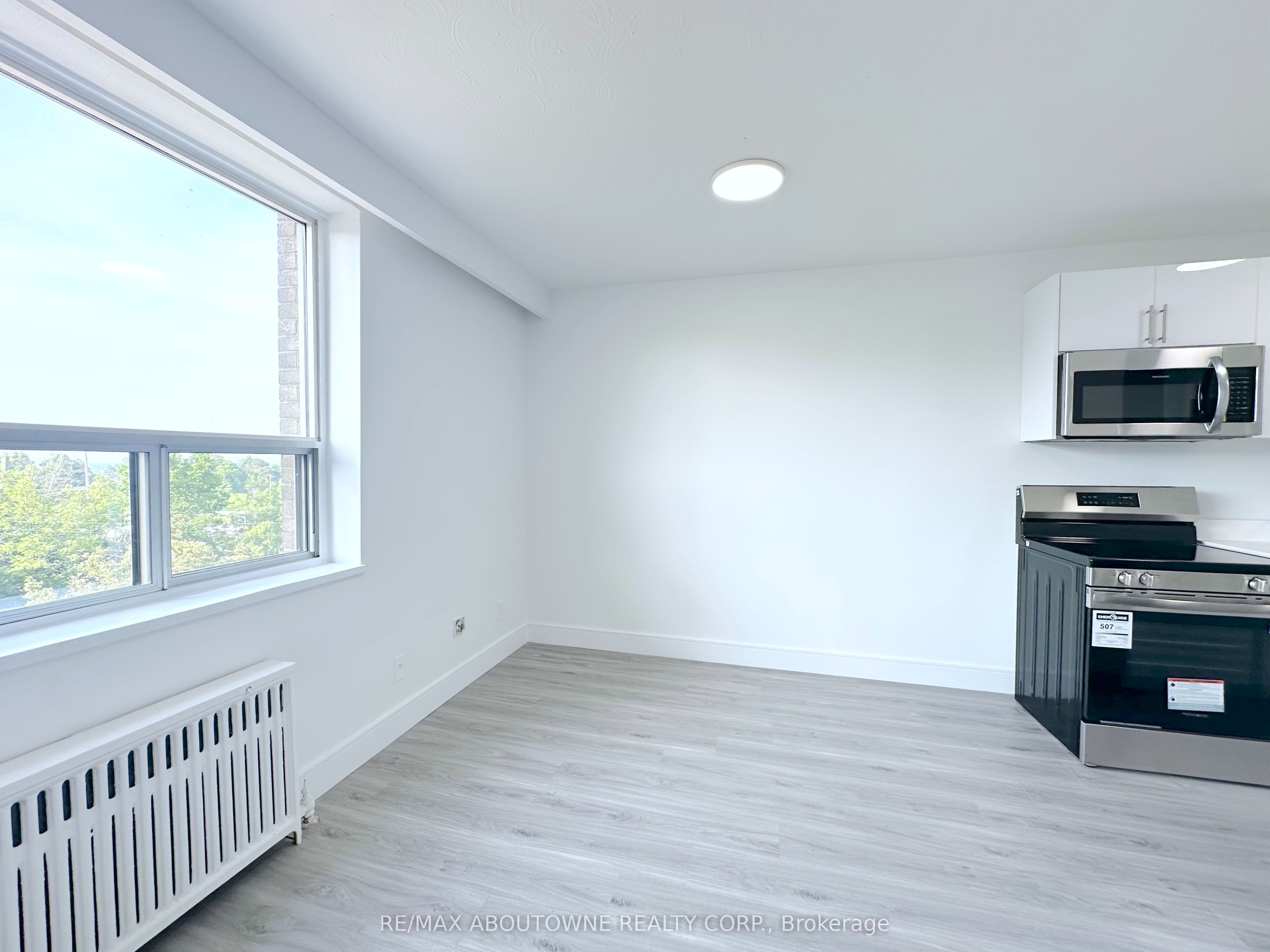 79 Jameson Avenue 301, Toronto, ON M6K 2V3 photo 5