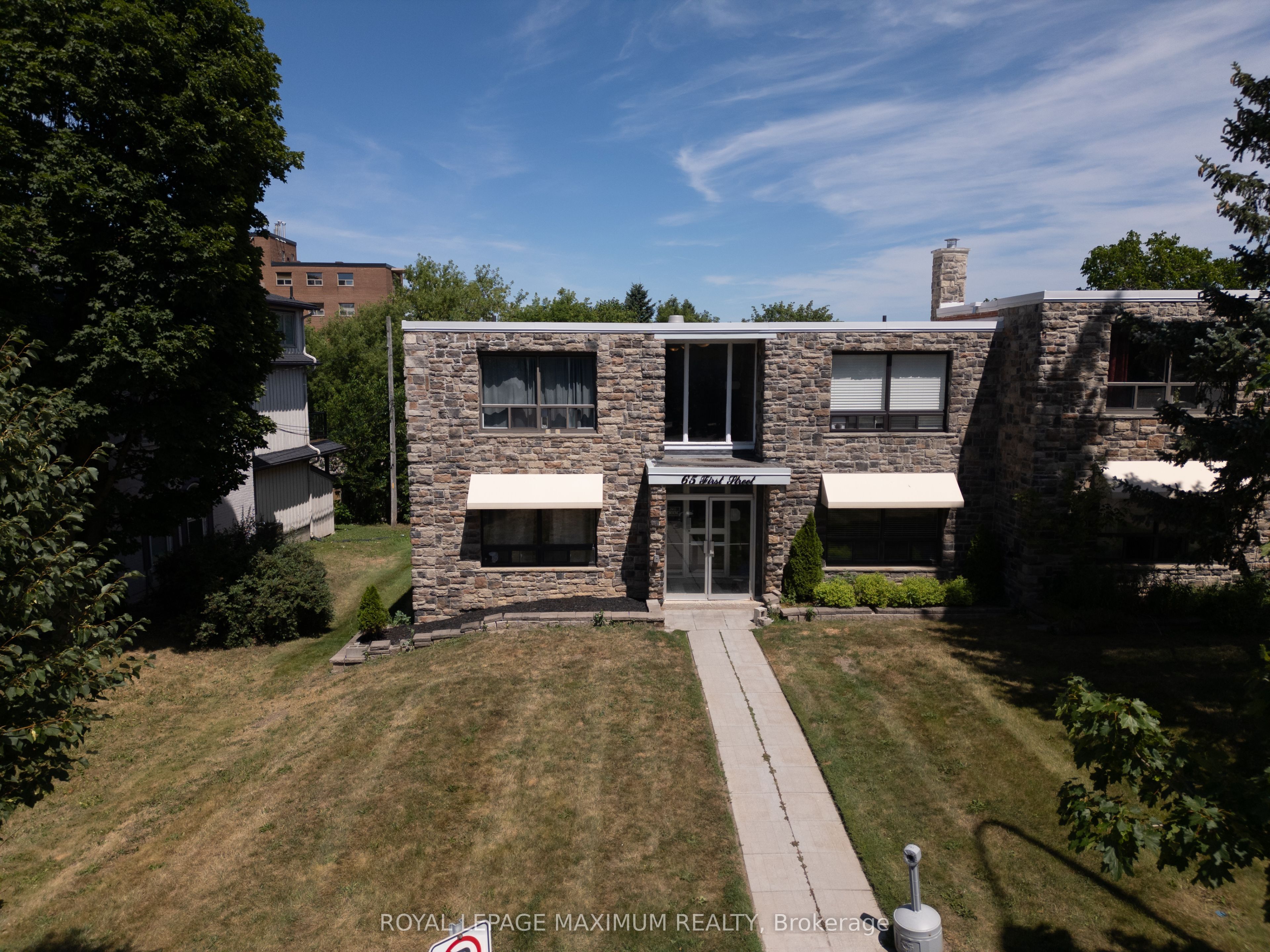 65 First Street N B2, Orangeville, ON L9W 2E6 photo 3