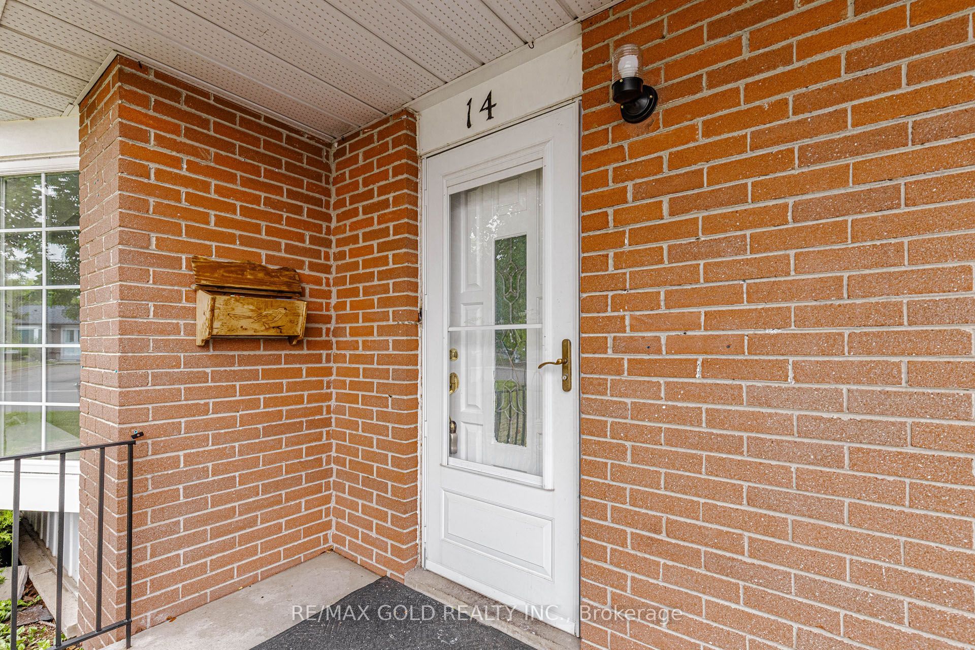 14 FLAMINGO Crescent, Brampton, ON L6T 2G5 photo 5