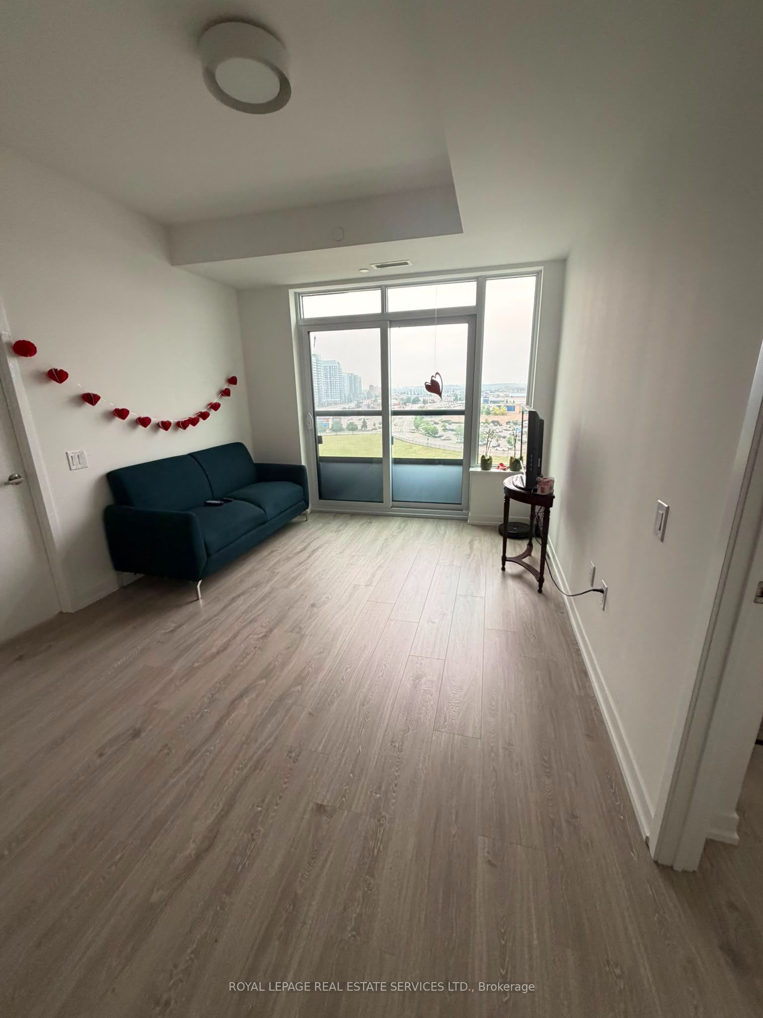 2485 Eglinton Avenue W 1001, Mississauga, ON L5M 2T1 photo 2