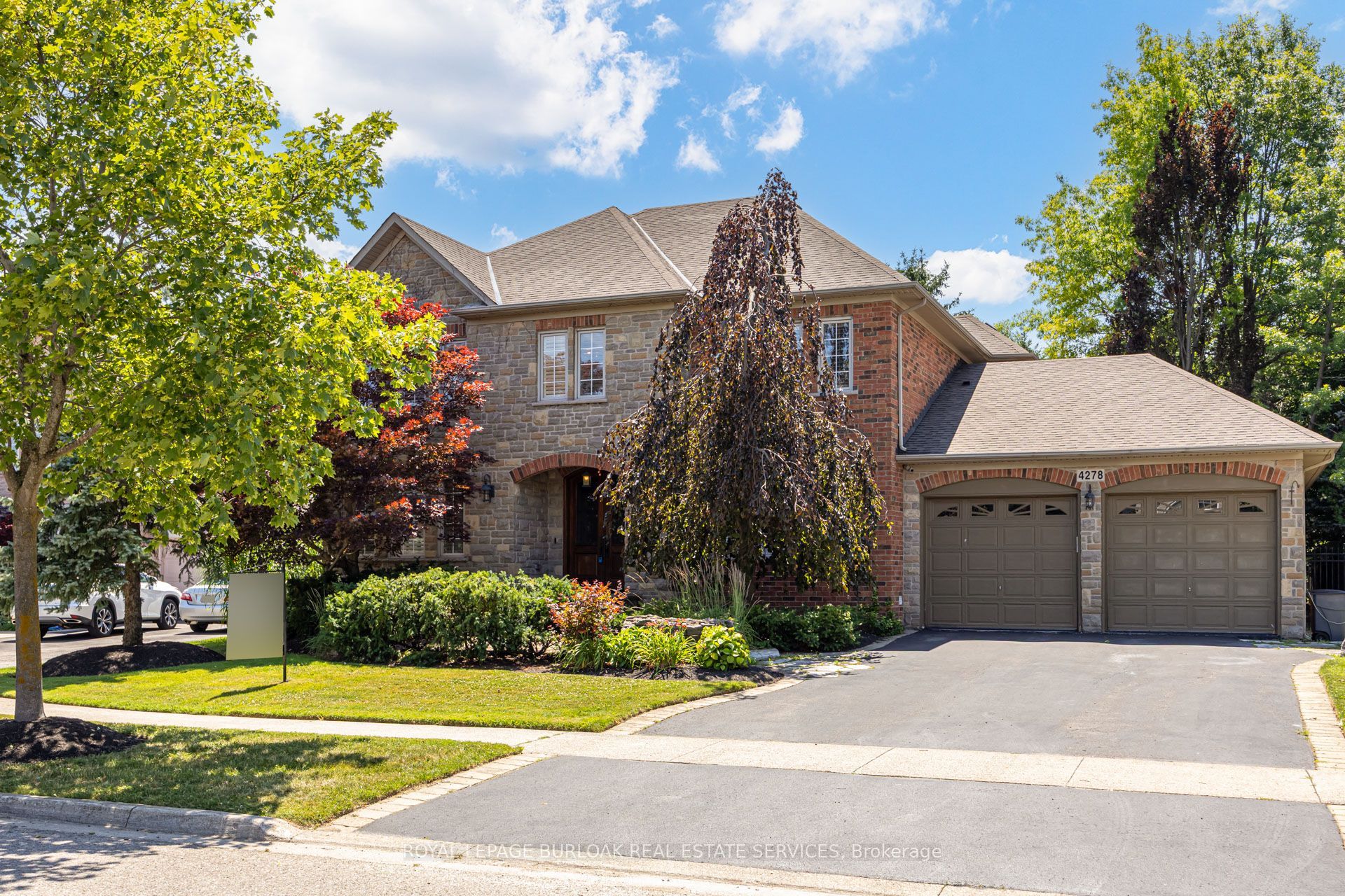 4278 Clubview Drive, Burlington, ON L7M 4X1 photo 3