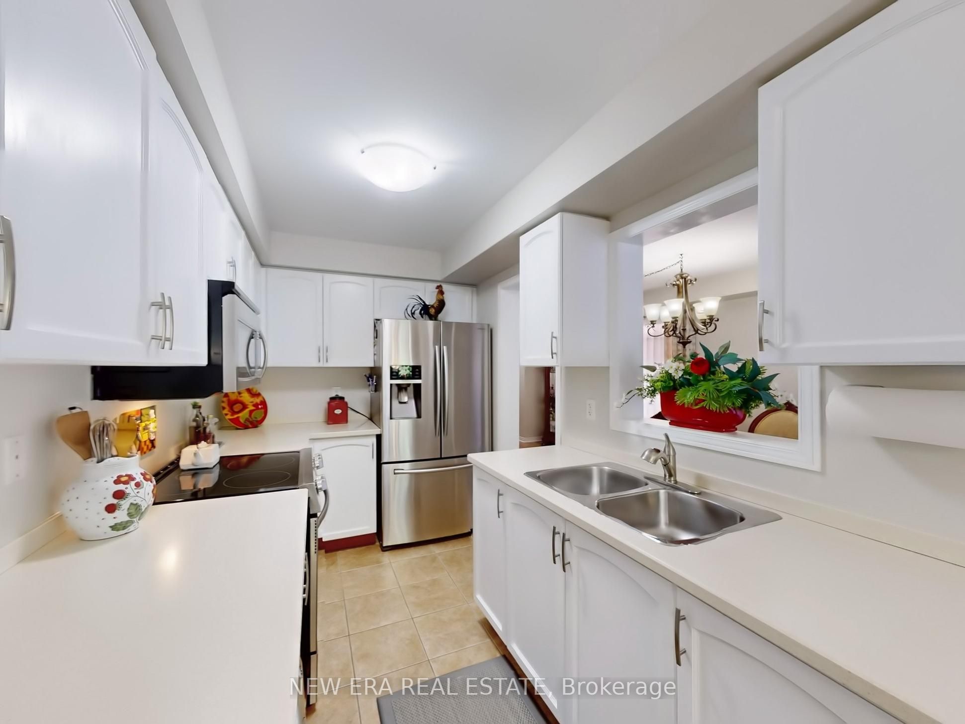 7360 Zinnia Place 16, Mississauga, ON L5W 2A1 photo 4