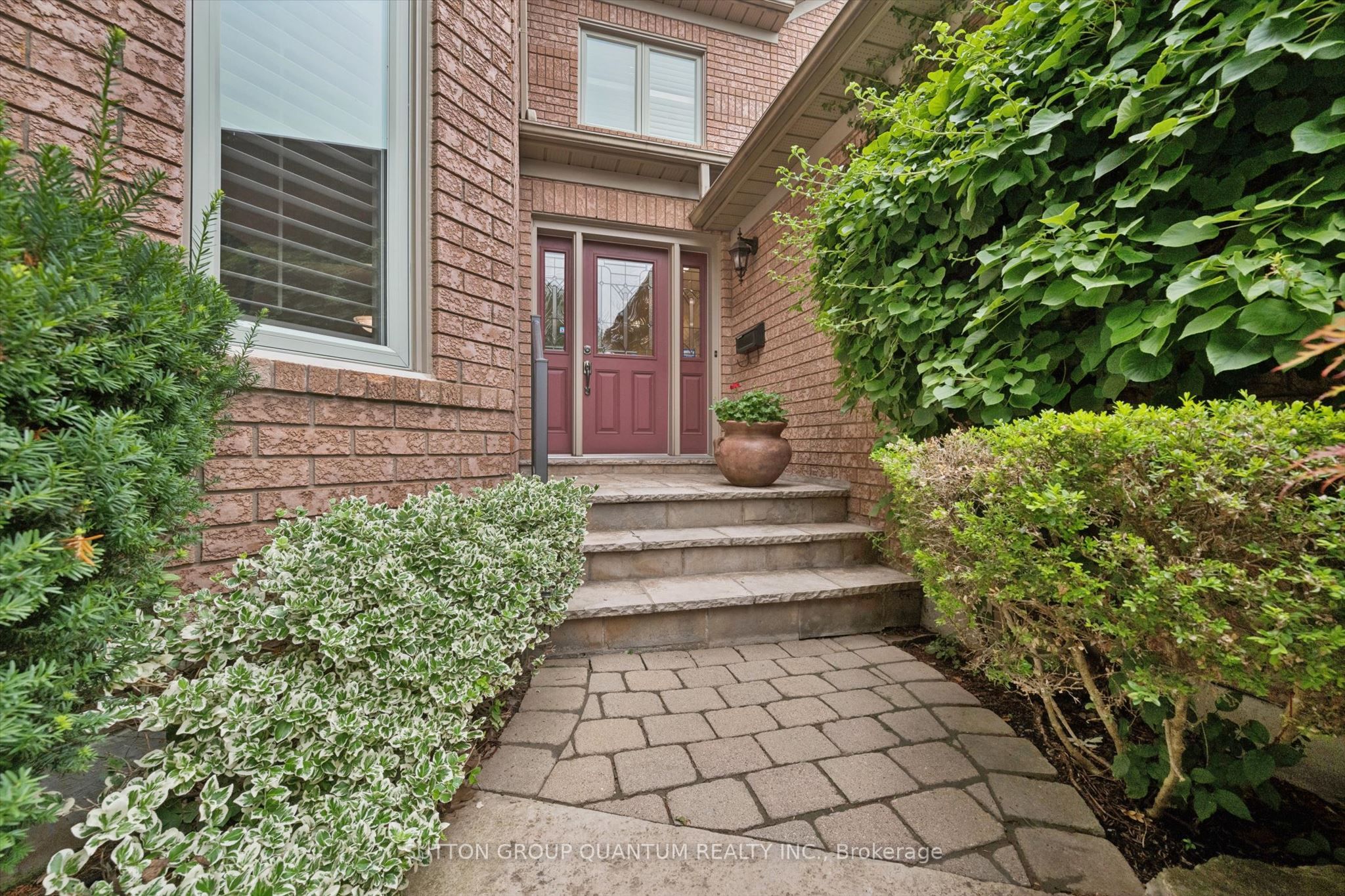 1641 Glenvista Drive, Oakville, ON L6H 6E9 photo 4