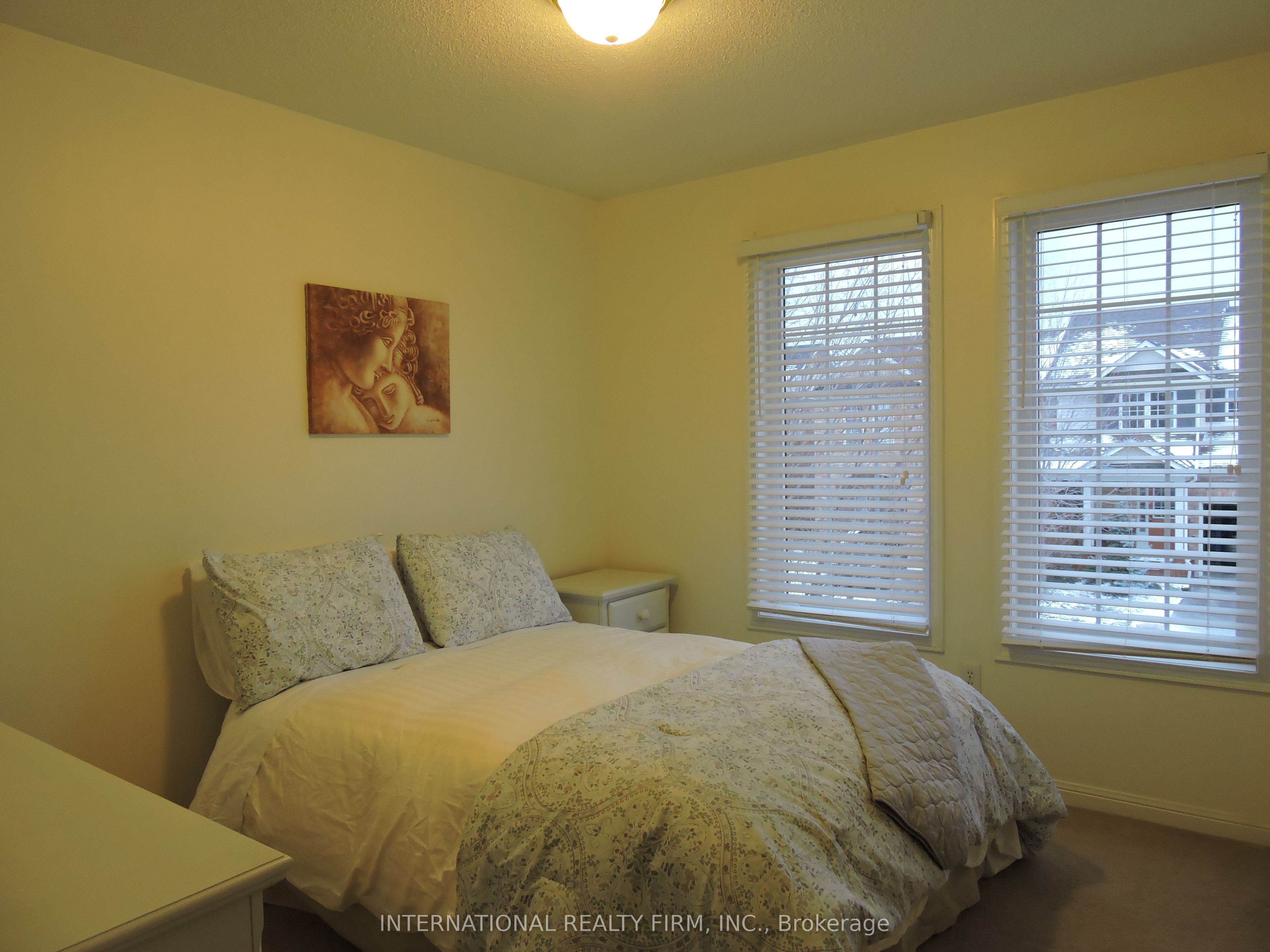 2453 Baintree Crescent, Oakville, ON L6M 4W9 photo 5