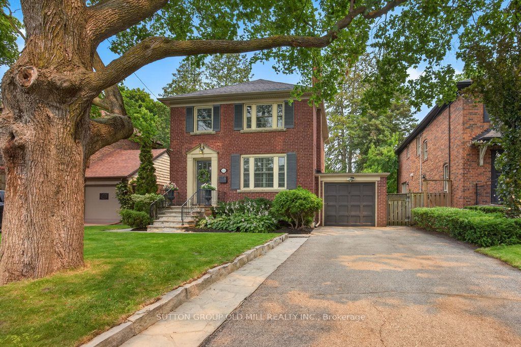122 Strath Avenue, Toronto, ON M8X 1R5 photo 3