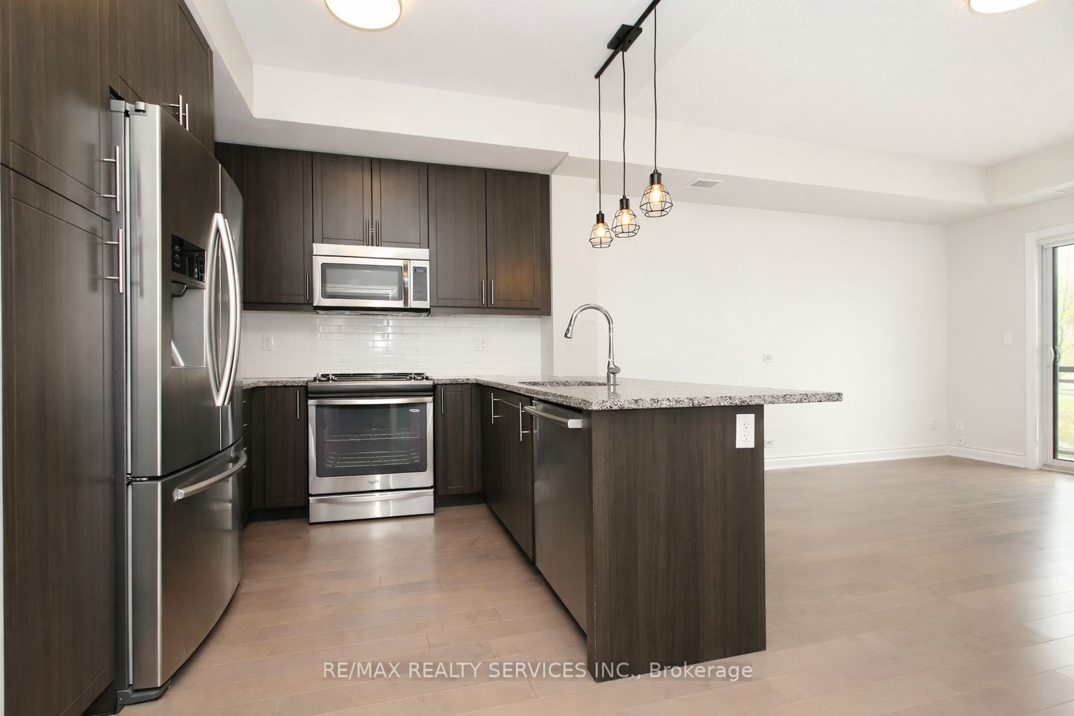 3170 Erin Mills Parkway 133, Mississauga, ON L5L 0B6 photo 3