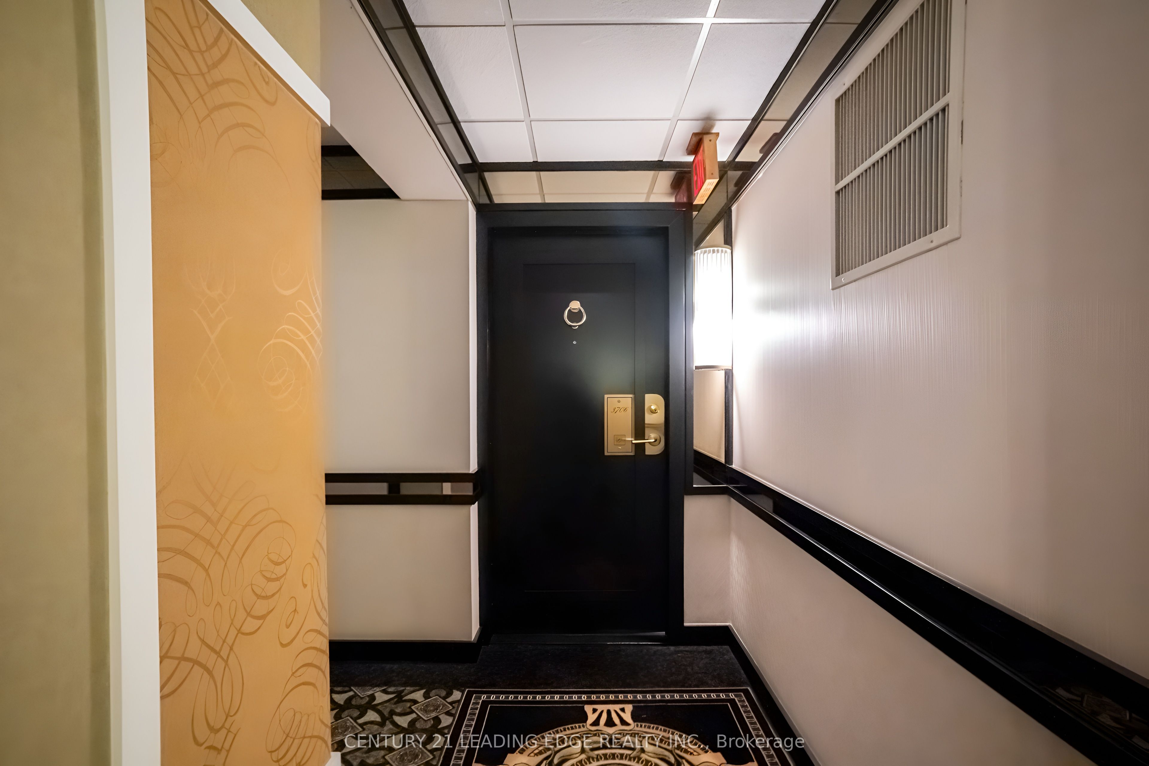2045 Lake Shore Boulevard W 3706, Toronto, ON M8V 2Z6 photo 5