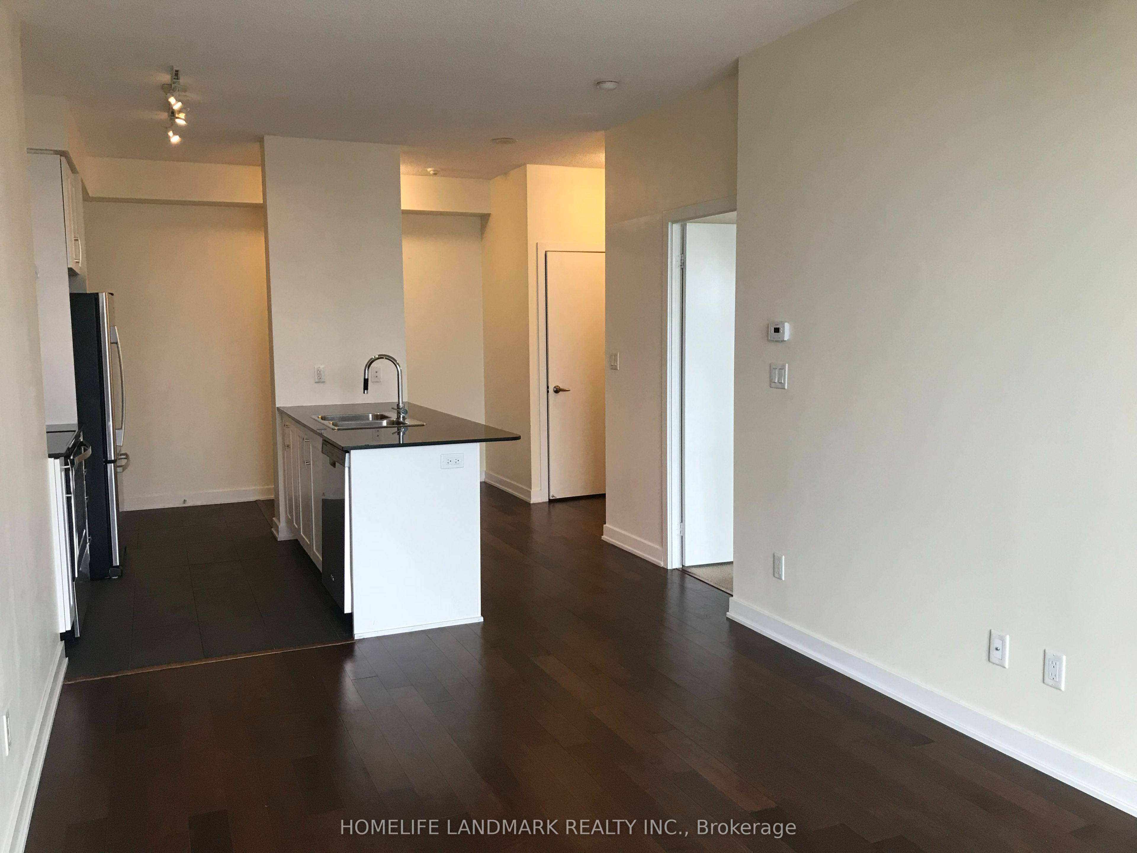 4065 Brickstone Mews 2901, Mississauga, ON L5B 0G3 photo 3