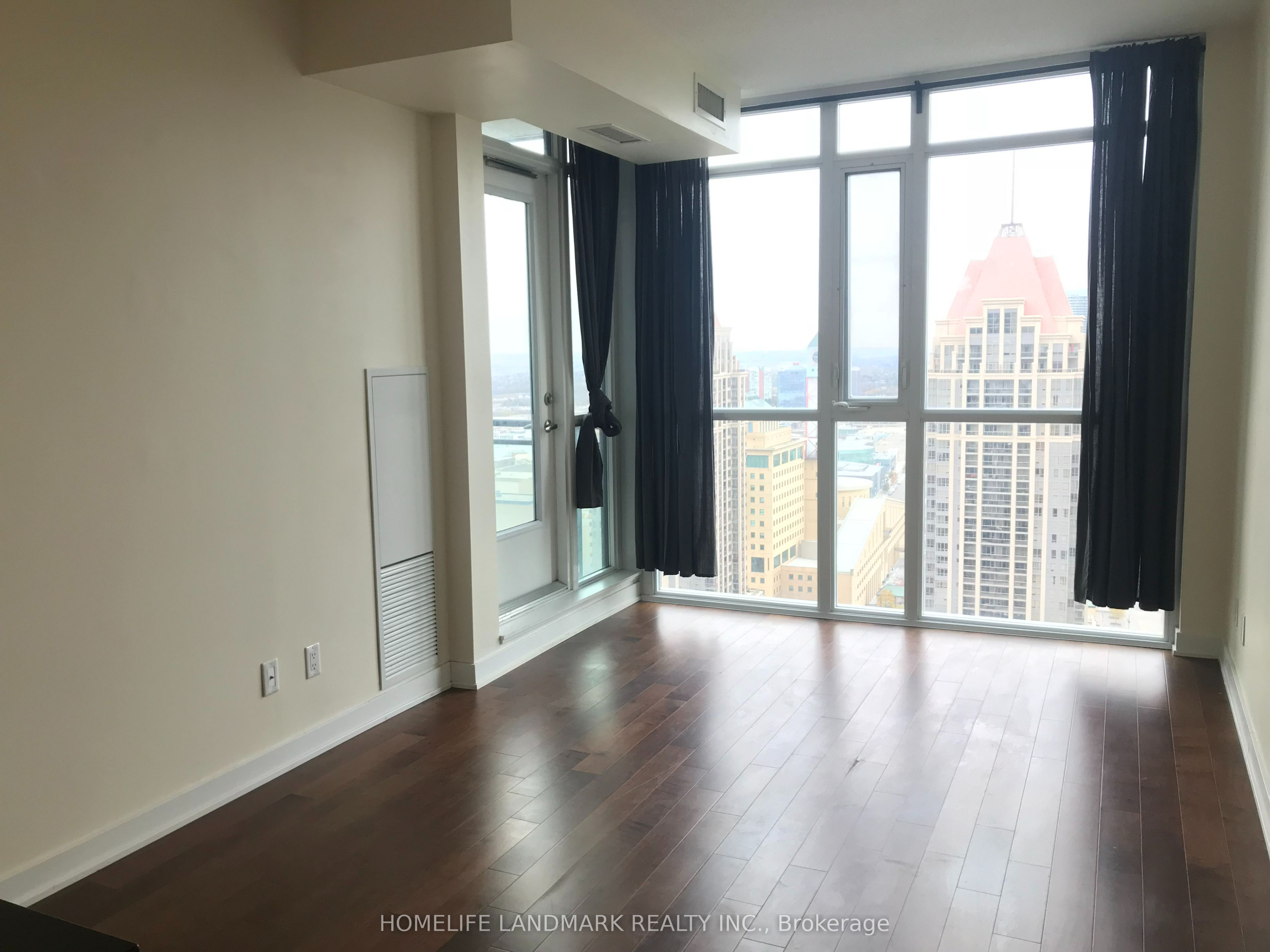 4065 Brickstone Mews 2901, Mississauga, ON L5B 0G3 photo 5