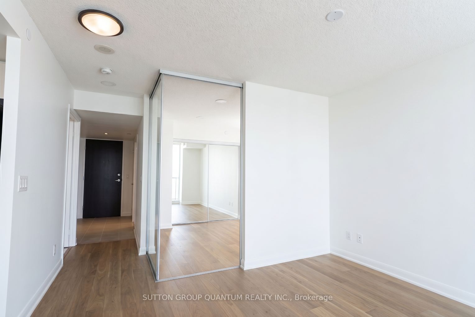 205 Sherway Gardens Road 1412, Toronto, ON M9C 0A5 photo 4