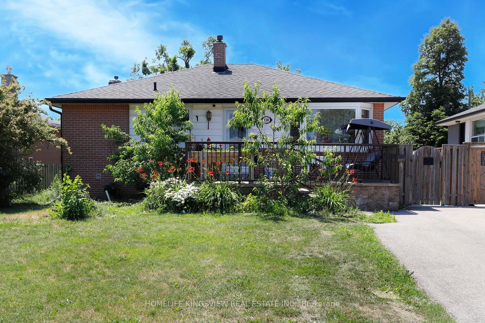 110 Longfield Road, Halton Hills, ON L7J 2K4 photo 2