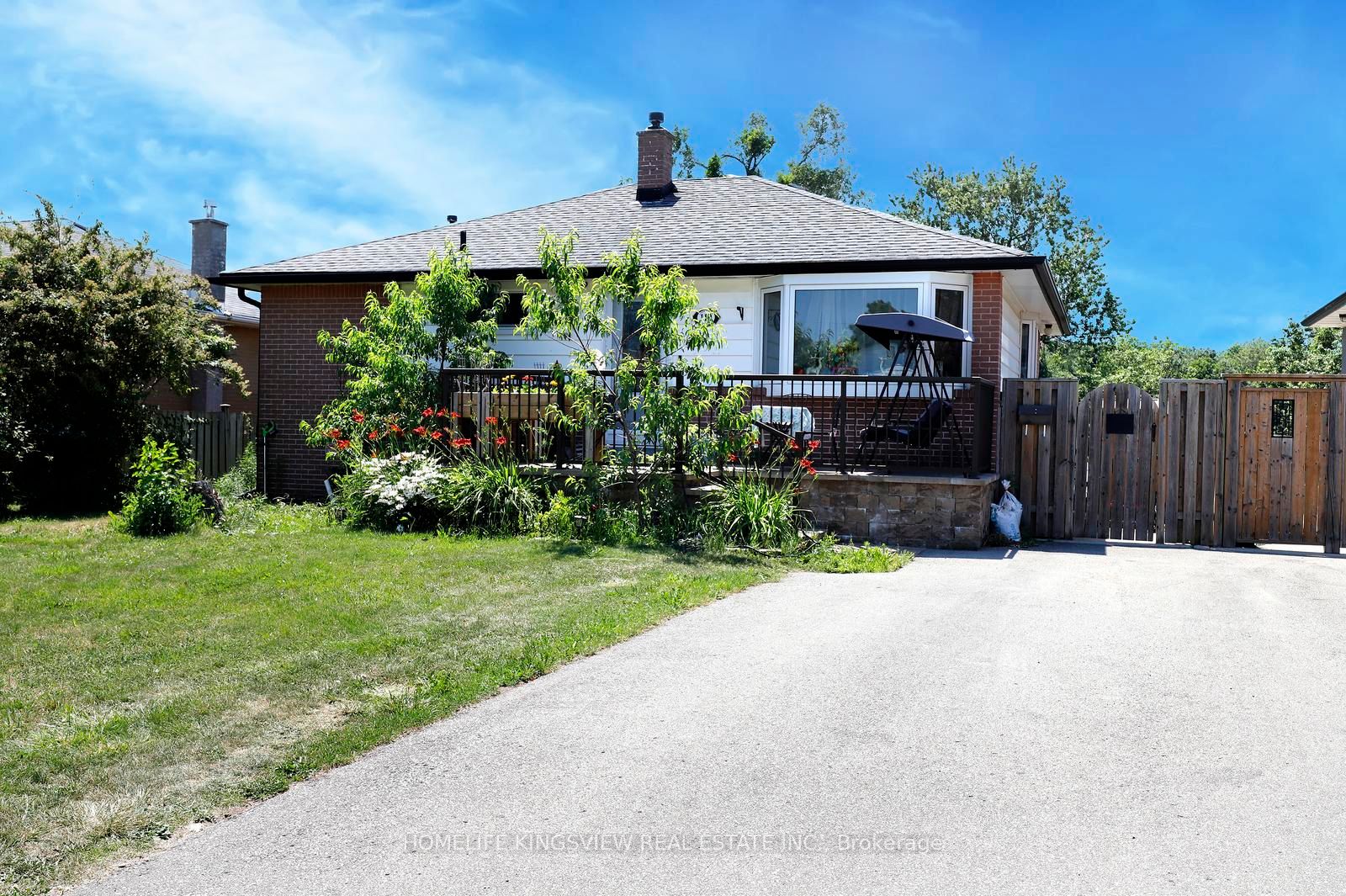 110 Longfield Road, Halton Hills, ON L7J 2K4 photo 4