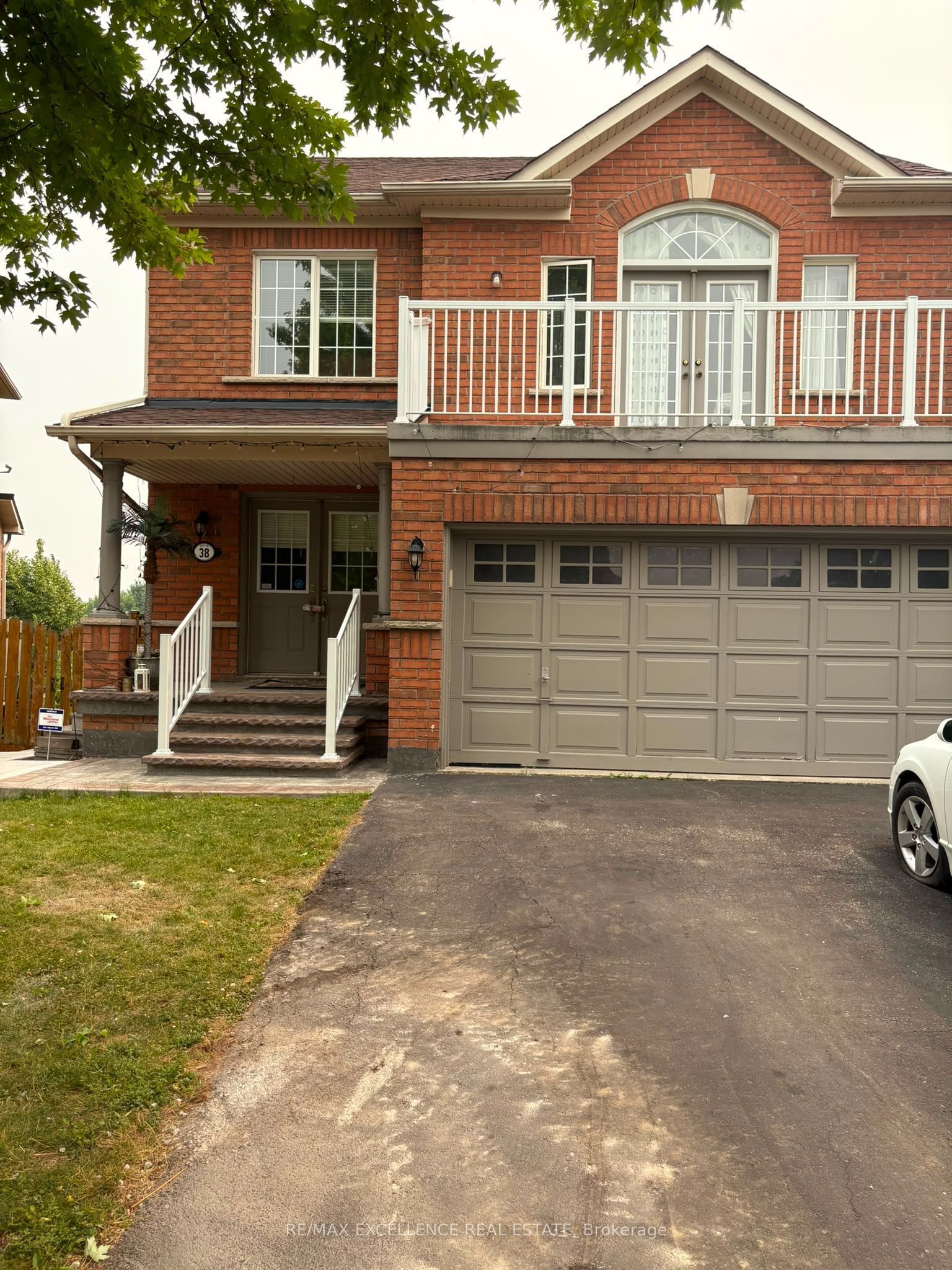 38 Dells Crescent Basement, Brampton, ON L7A 2K4