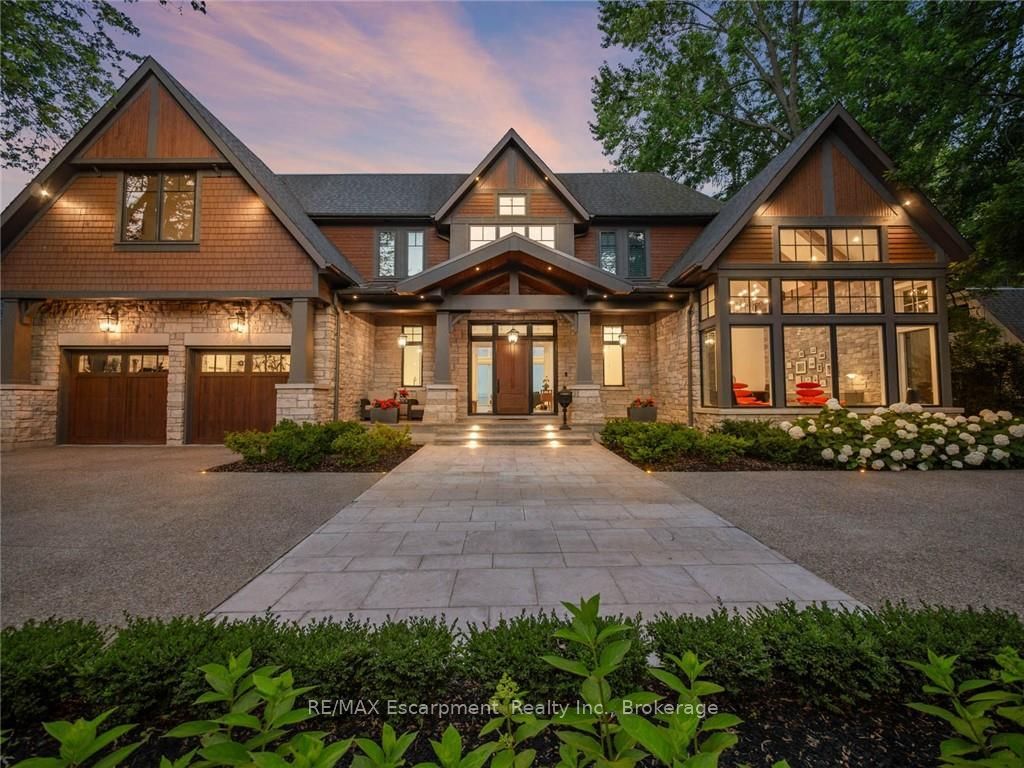 140 Secord Lane, Burlington, ON L7L 2H7 photo 3