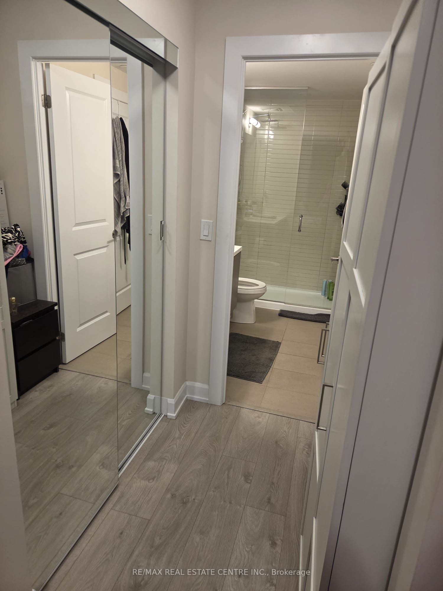 3200 William Colston Avenue 810, Oakville, ON L6H 7W6 photo 5