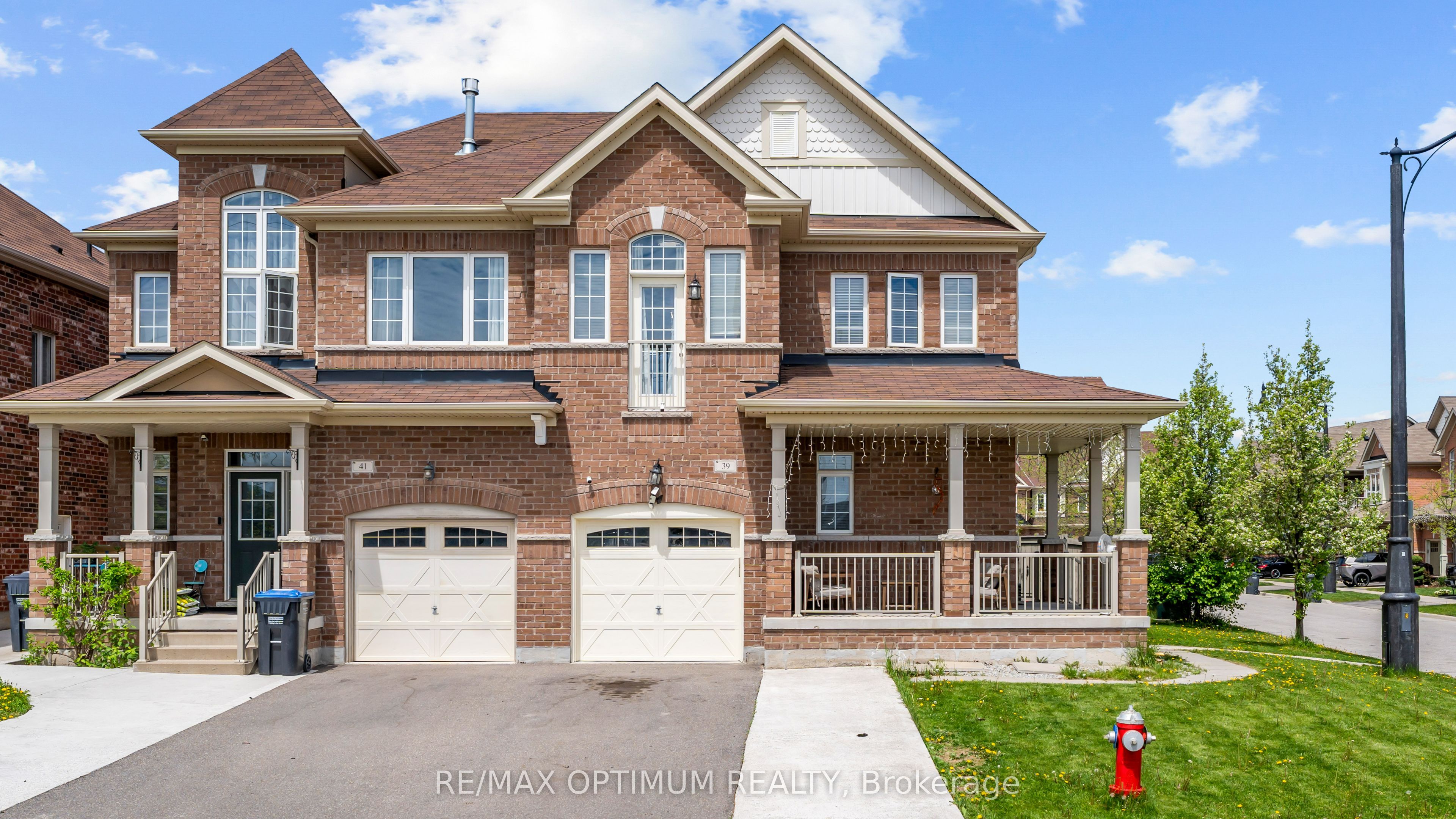 39 Divinity Circle, Brampton, ON L7A 3Y4 photo 3
