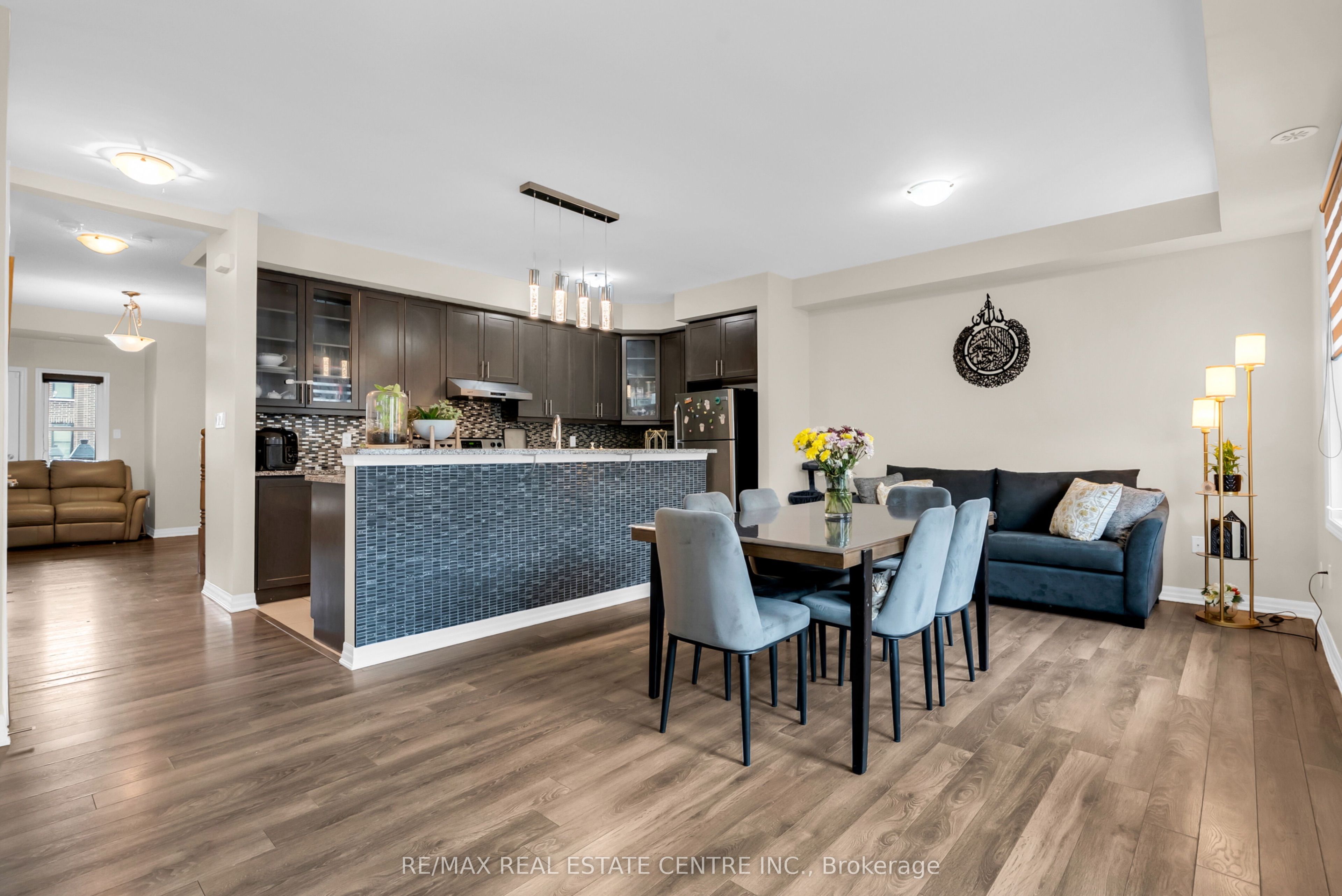 3063 GEORGE SAVAGE Avenue, Oakville, ON L6M 0Y9 photo 2