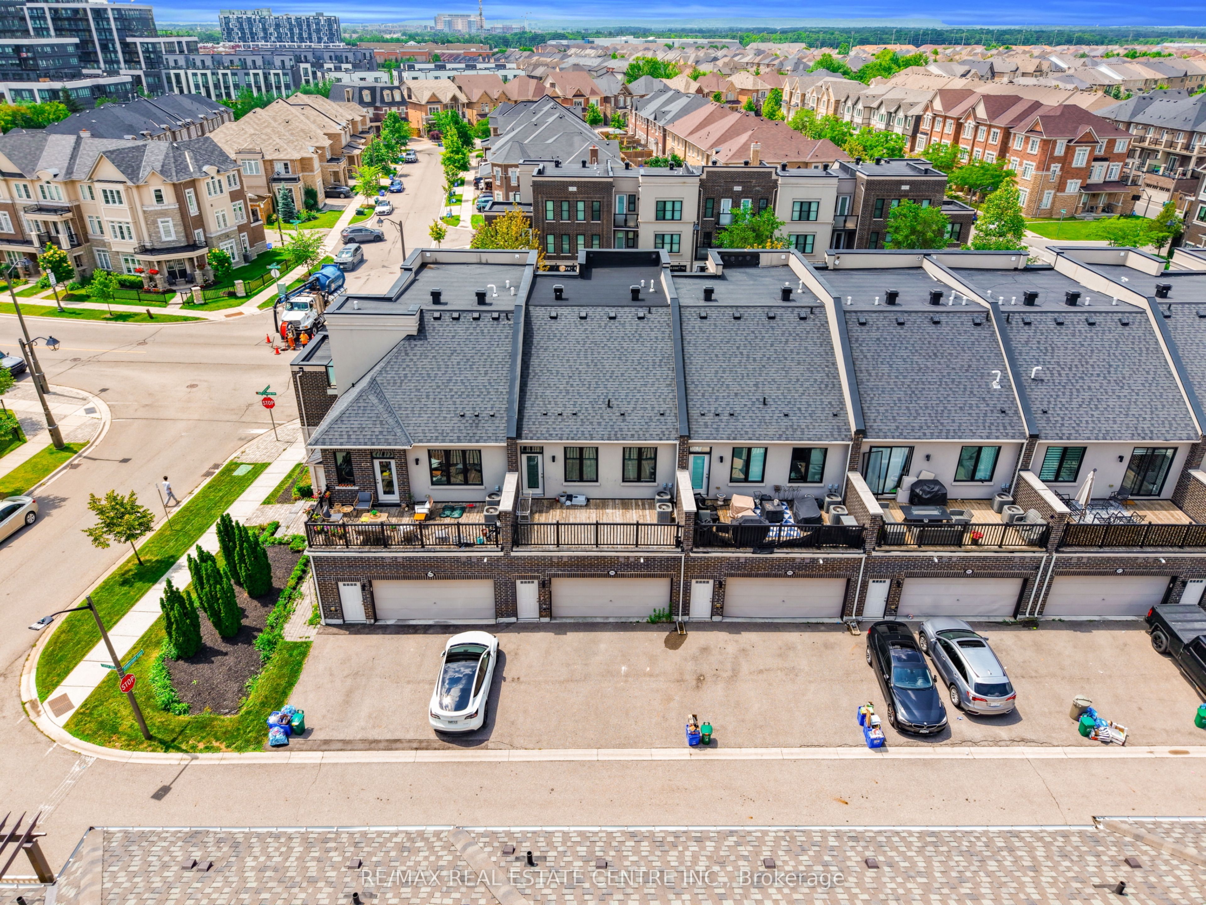 3063 GEORGE SAVAGE Avenue, Oakville, ON L6M 0Y9 photo 4