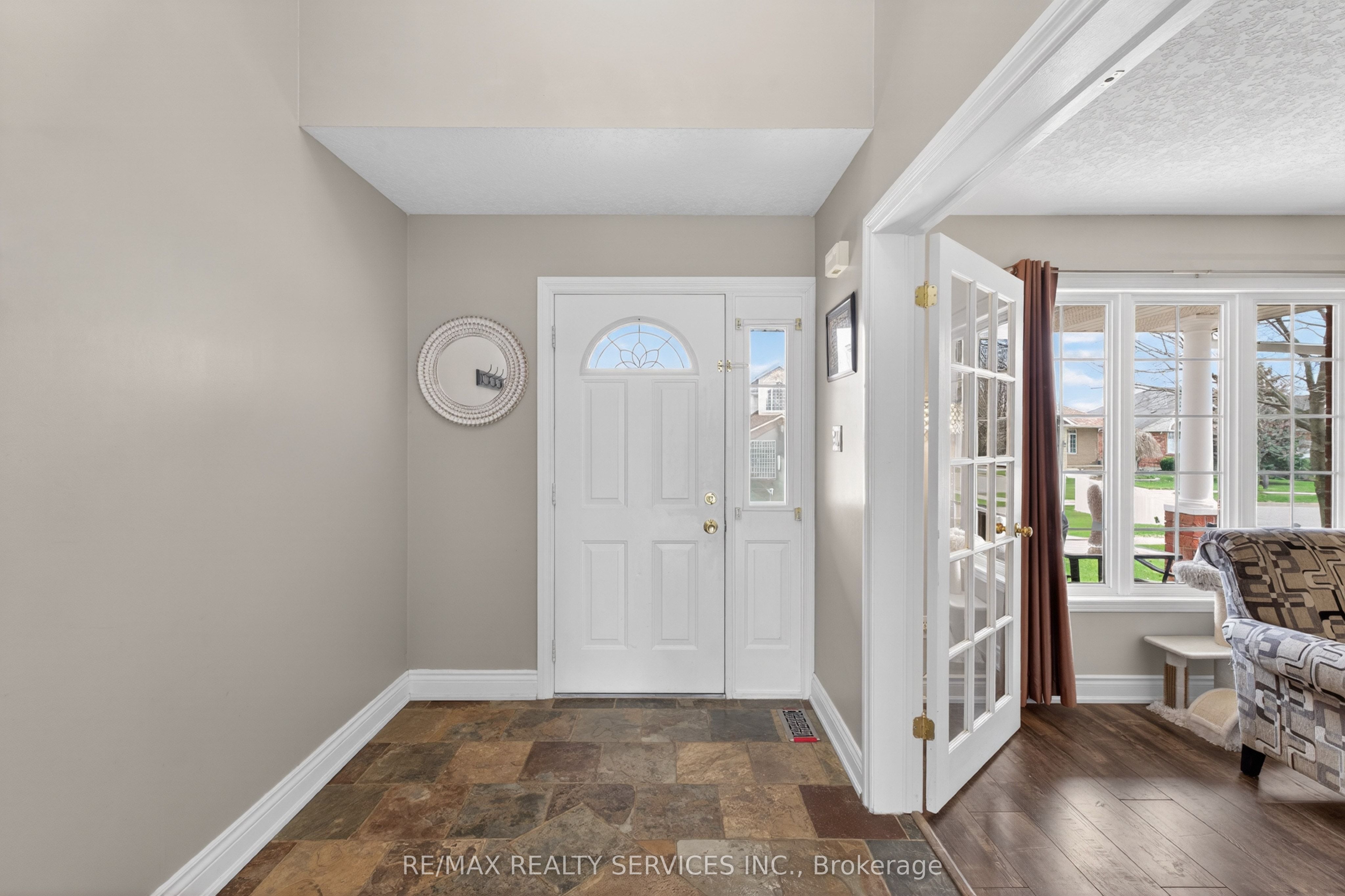 70 Hunter Road, Orangeville, ON L9W 5C5 photo 4