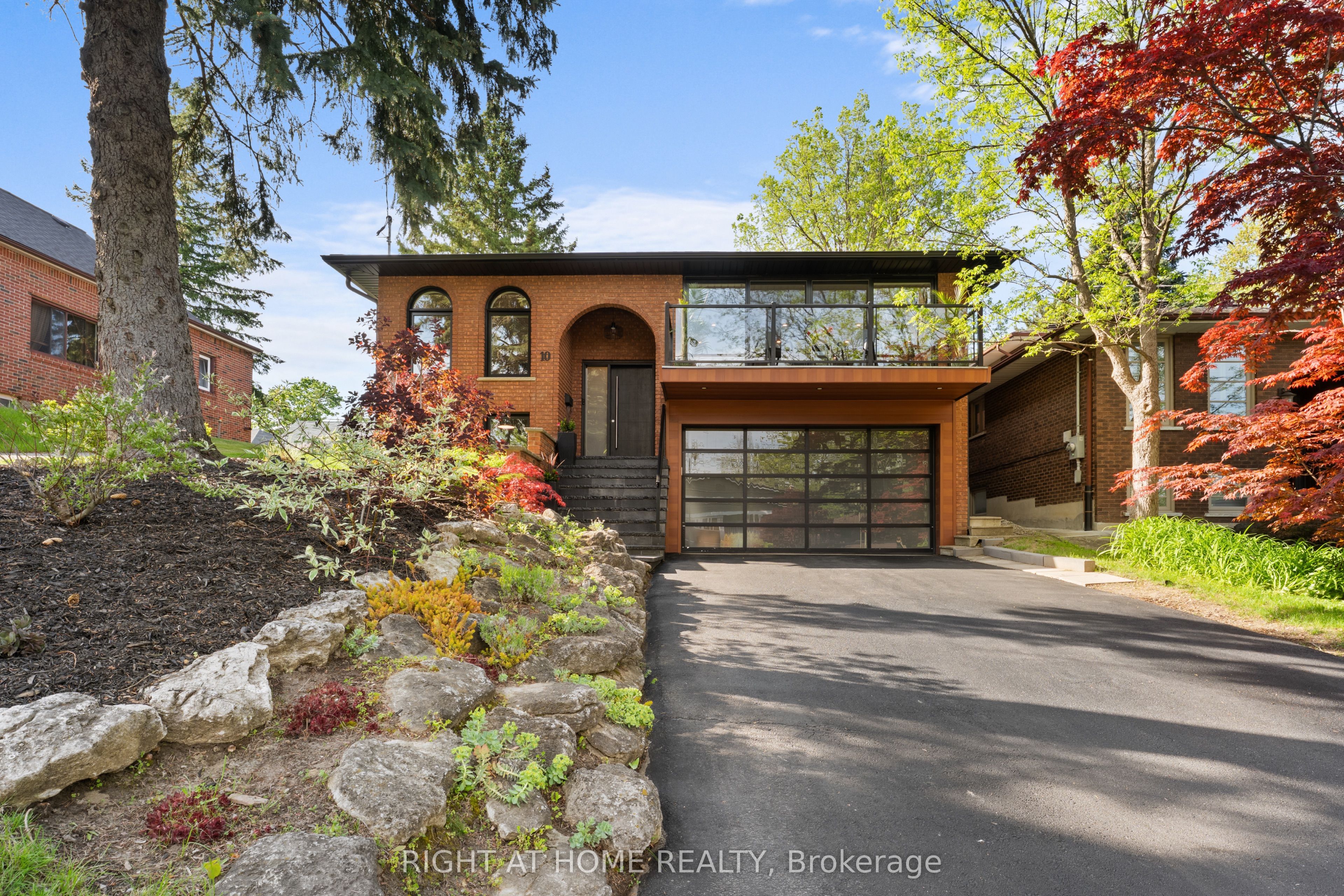 10 Wingrove Hill, Toronto, ON M9B 2C6 photo 2