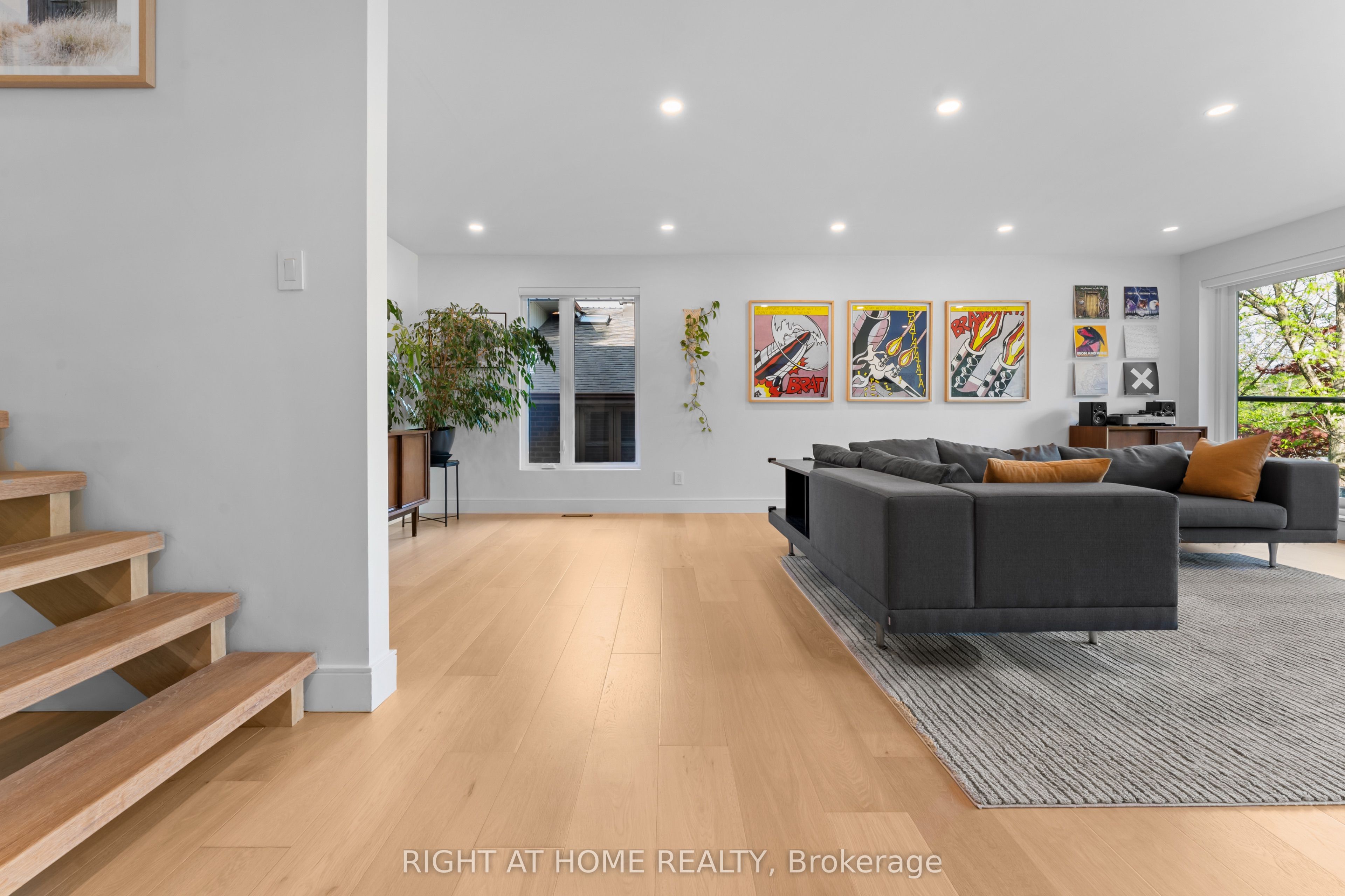 10 Wingrove Hill, Toronto, ON M9B 2C6 photo 5