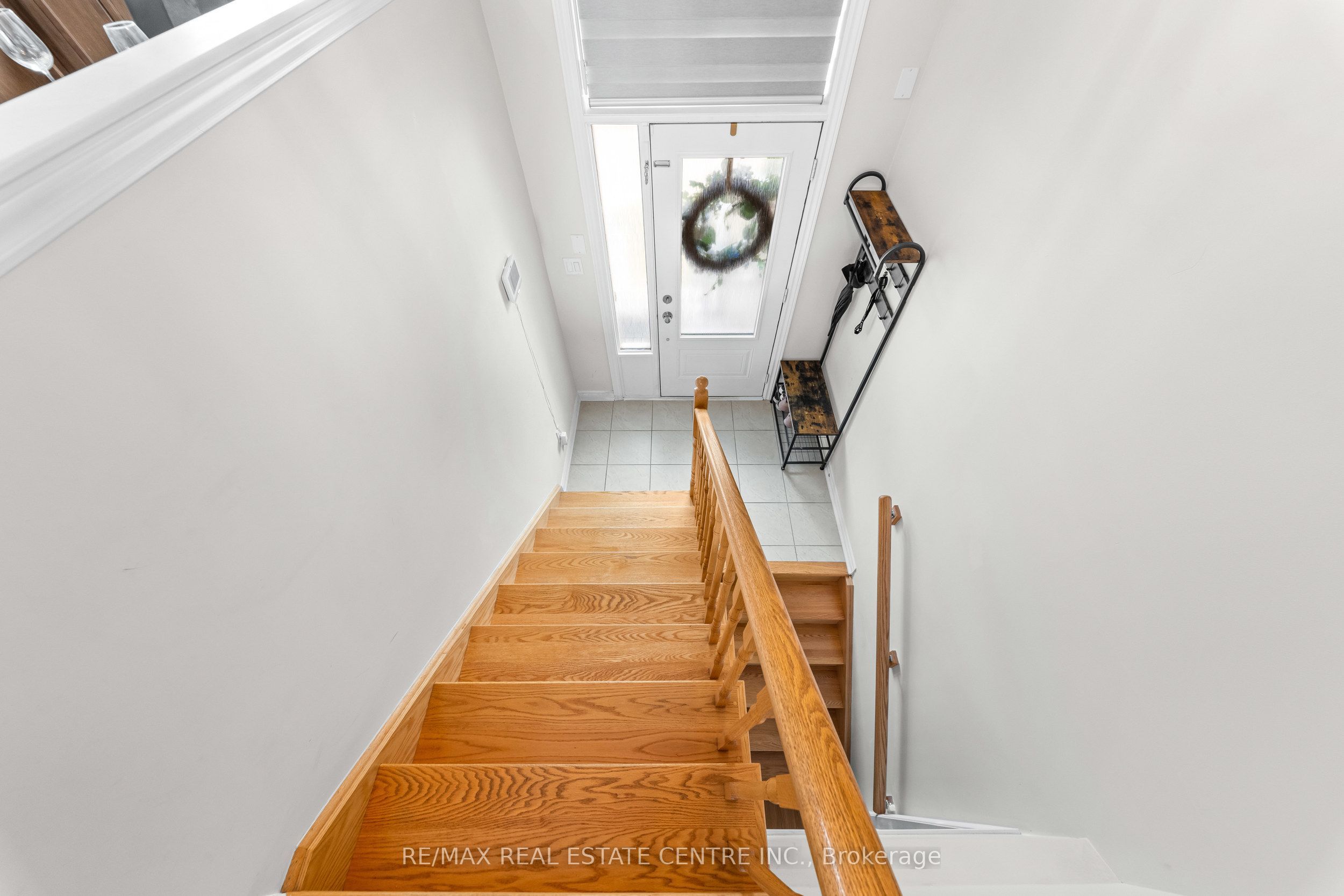 34 Aspen Hills Road, Brampton, ON L6Y 0H7 photo 5